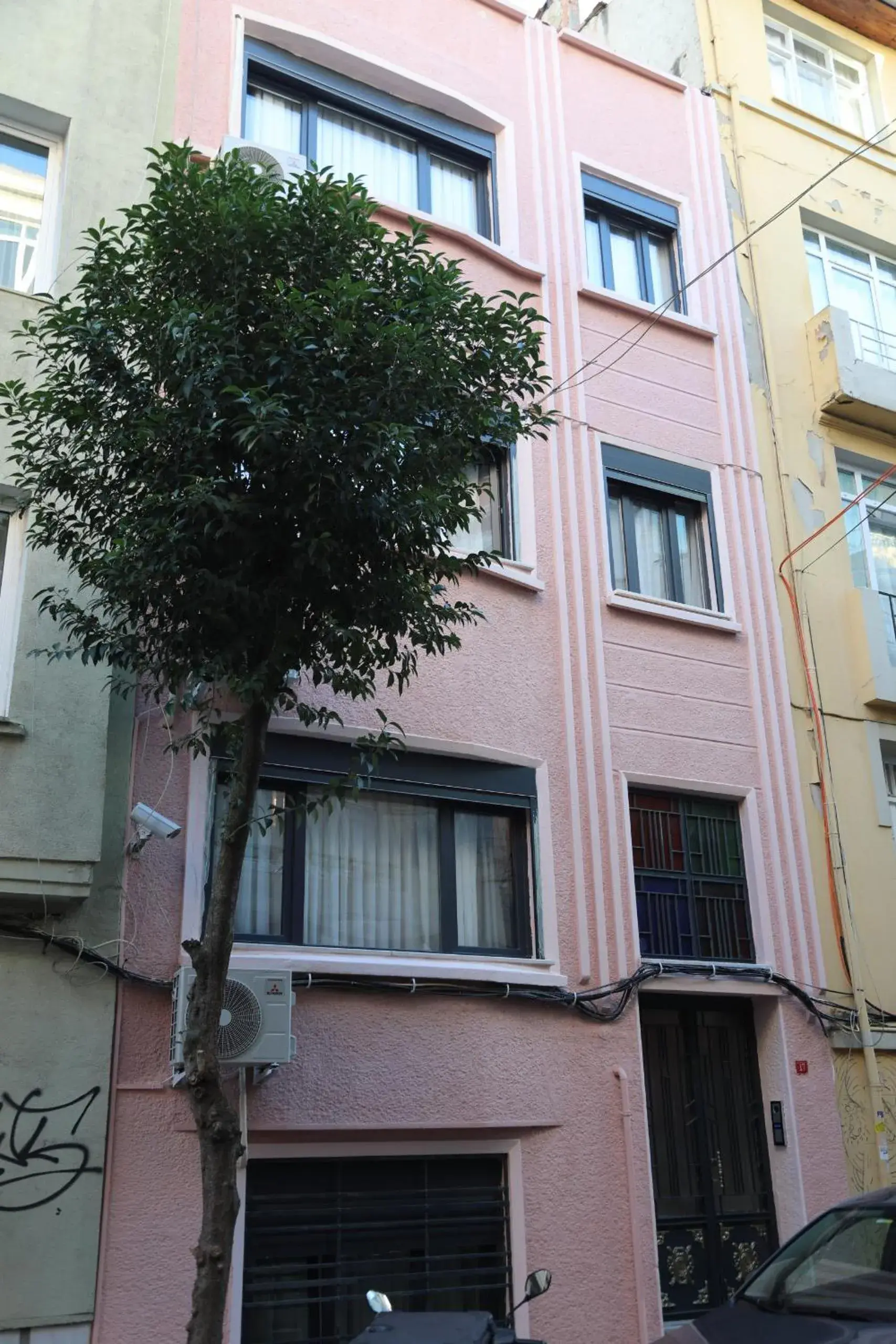 Property building in Agion Living Taksim Cihangir Property building in Agion Living Taksim Cihangir