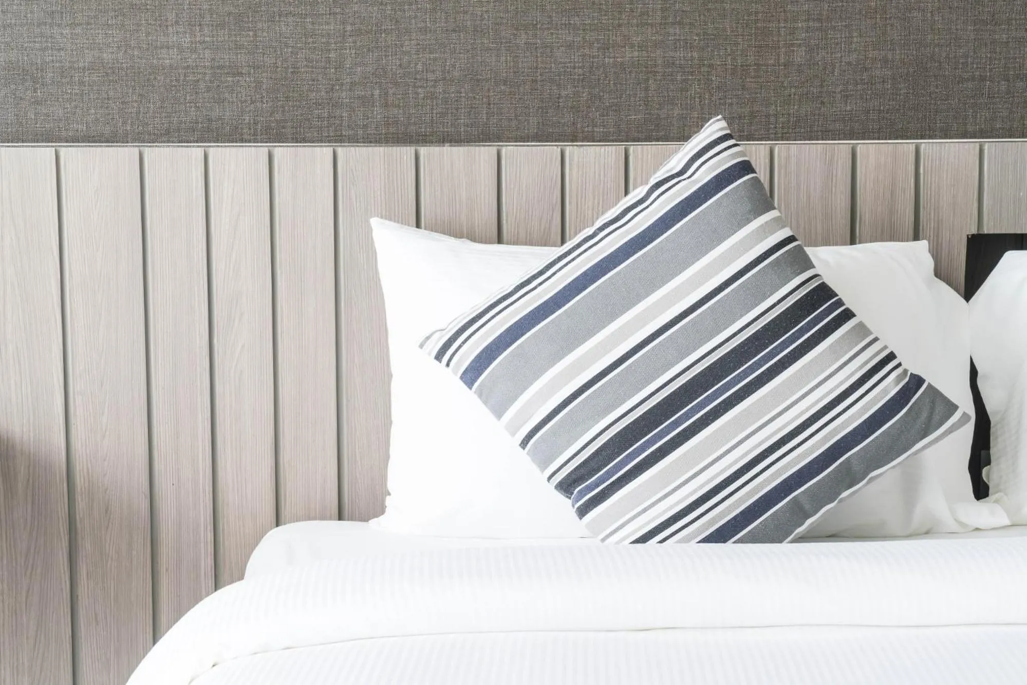 Bed in Ko Lanta Hotels and Working Space