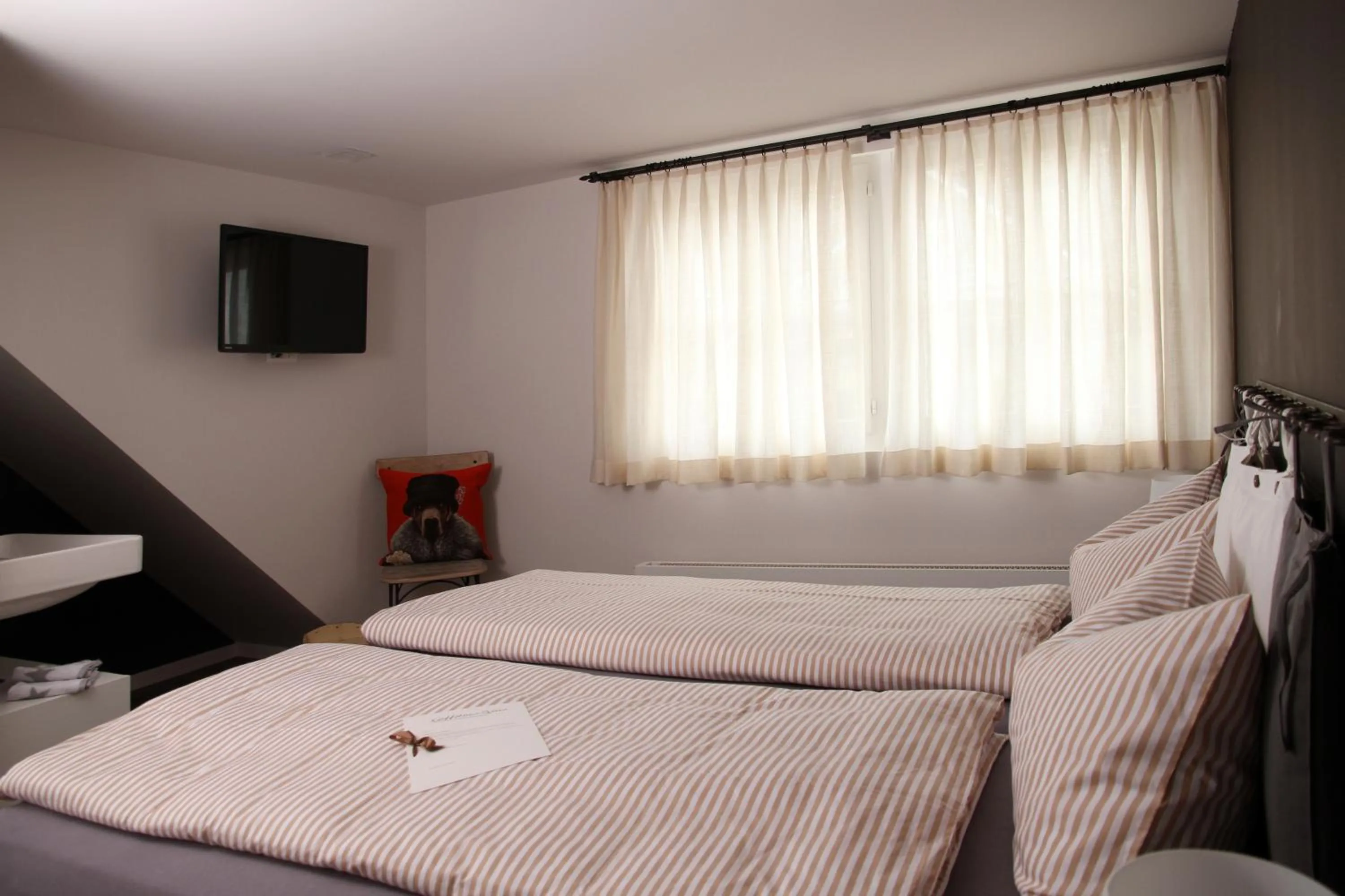 Day, Bed in B&B Caffètino-Vino