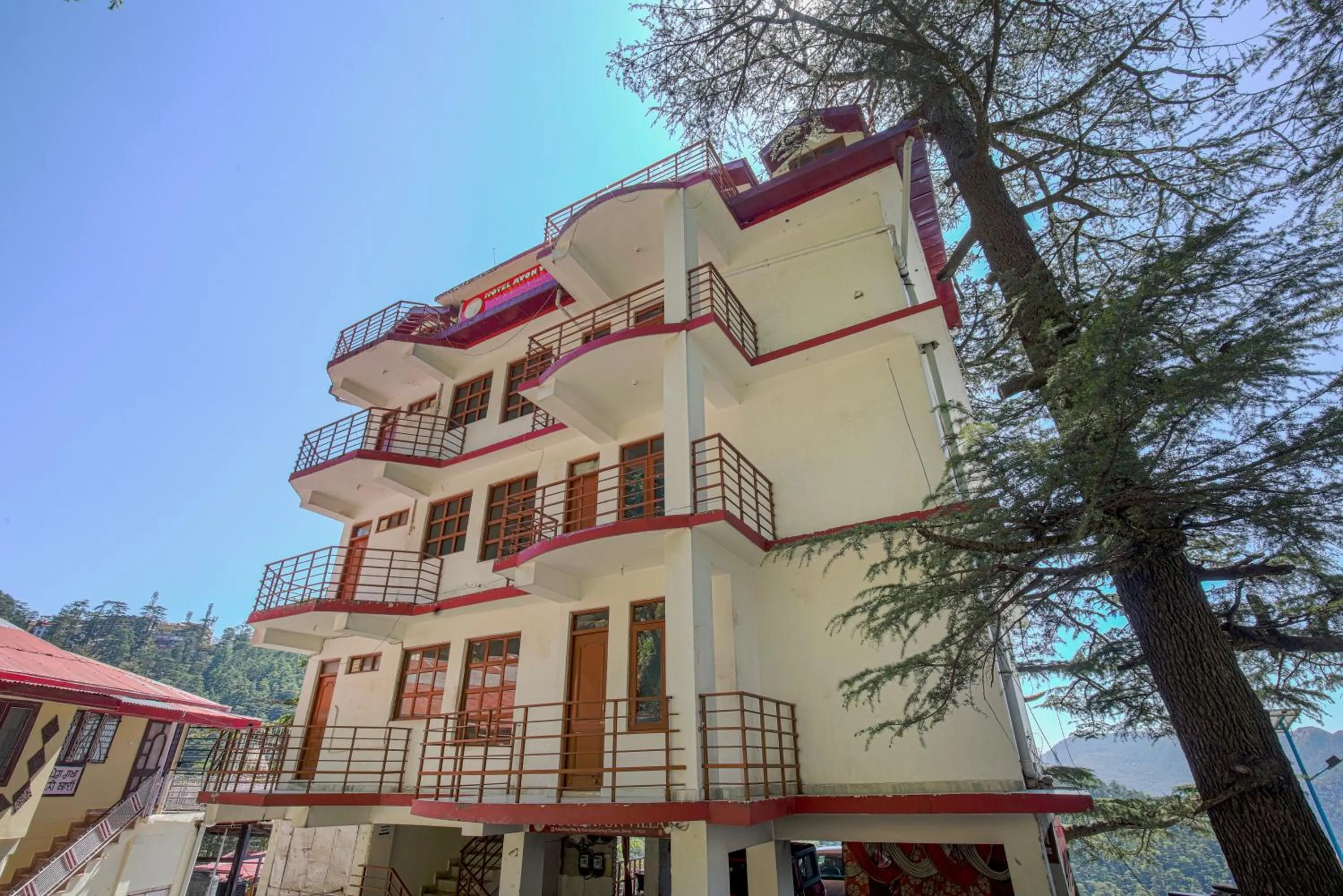 Hotel Avon Villa