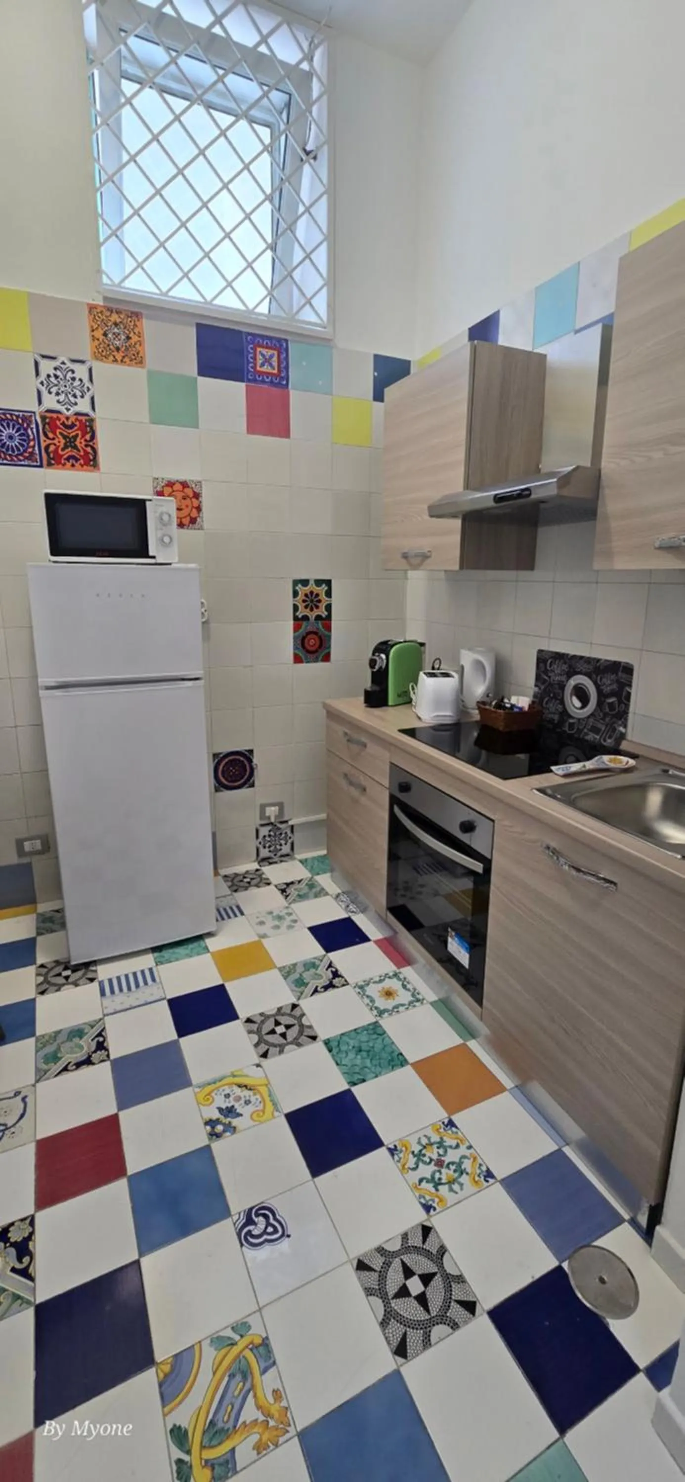 Kitchen or kitchenette in Appartamenti La Dimora di Parthenope Centro Storico