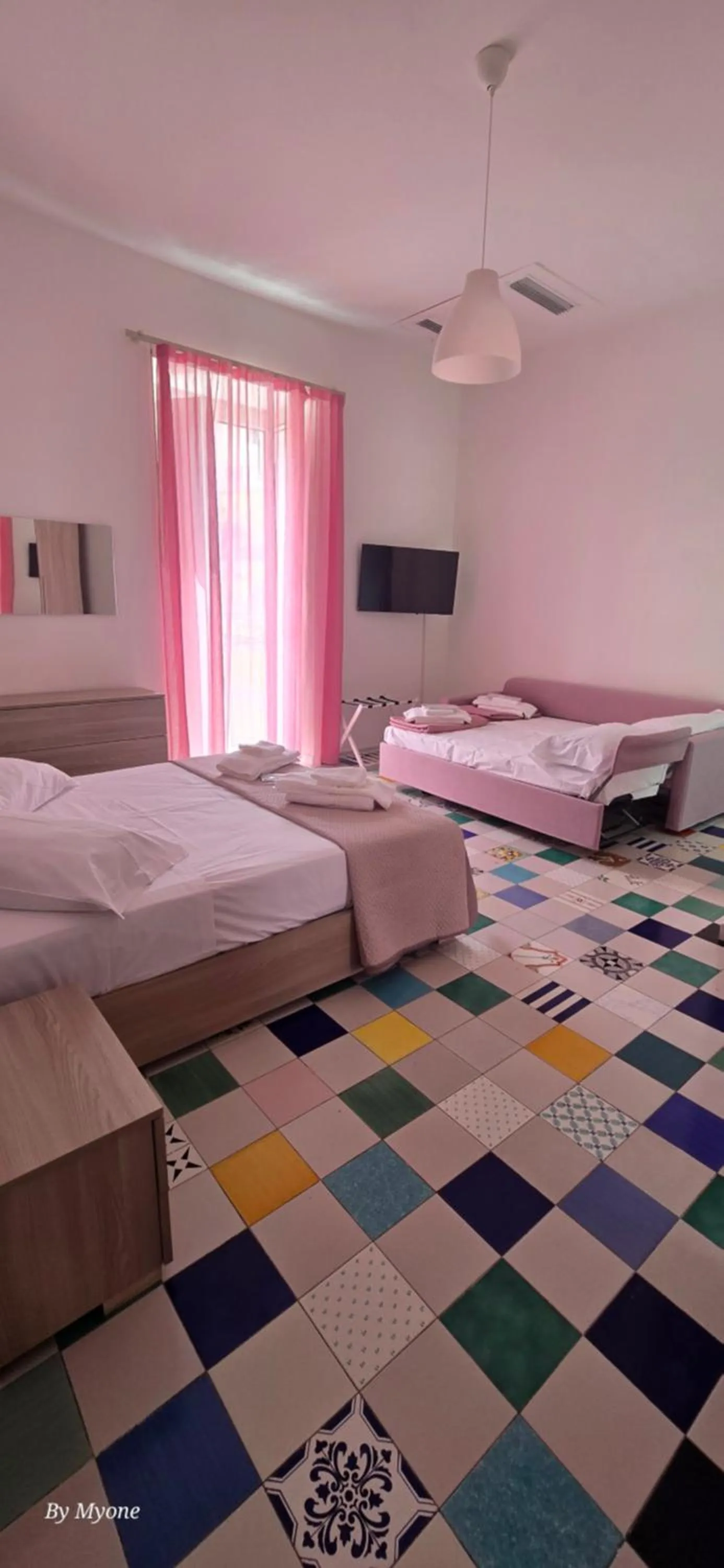 Bed in Appartamenti La Dimora di Parthenope Centro Storico