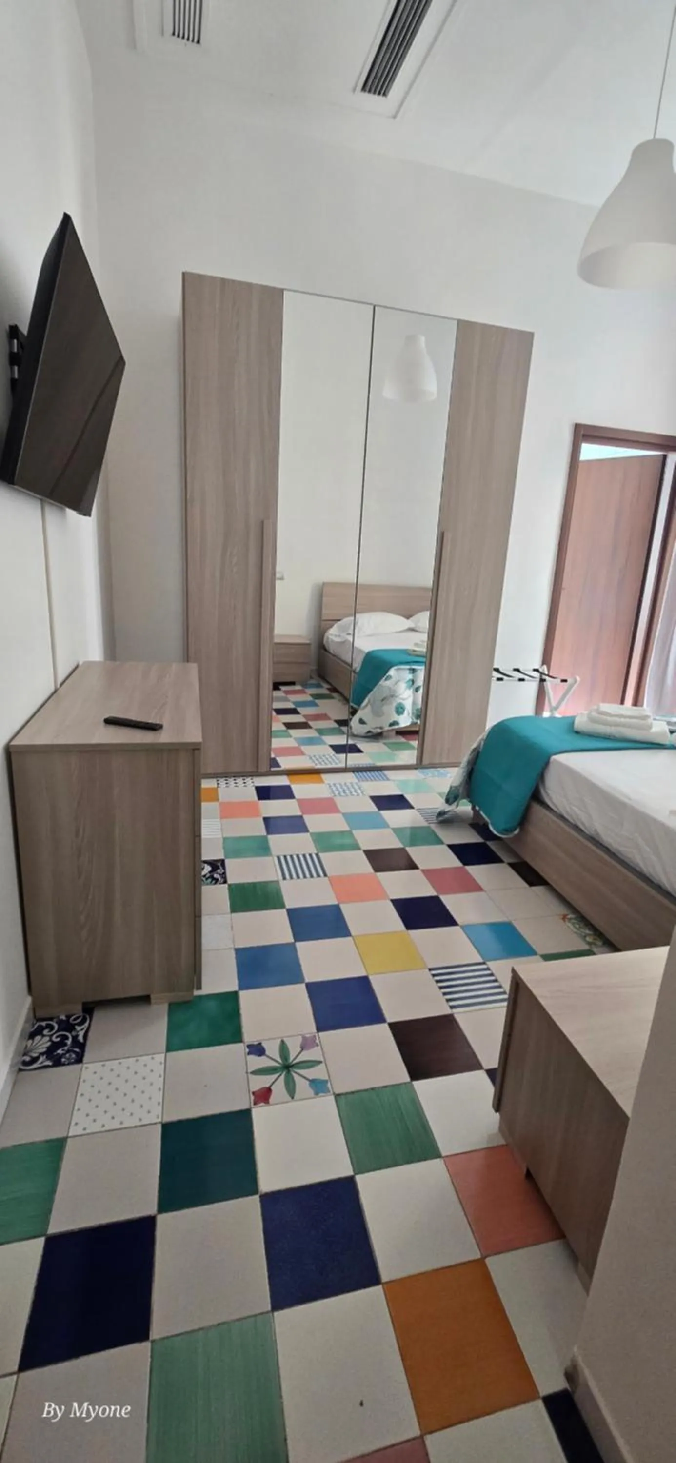 Bed in Appartamenti La Dimora di Parthenope Centro Storico