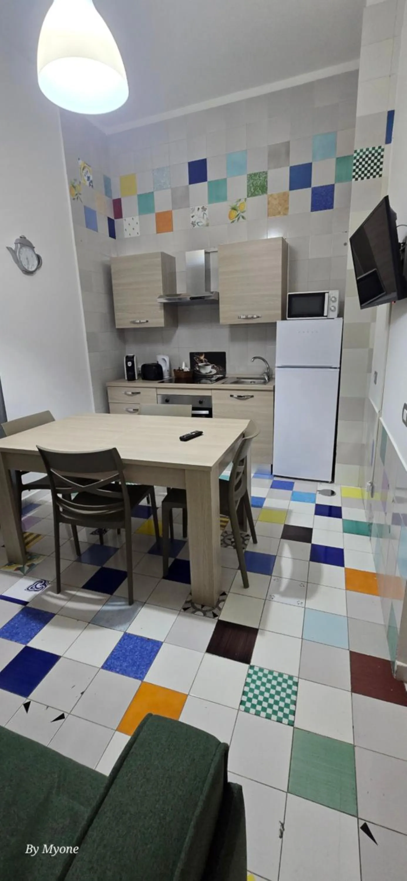 Kitchen or kitchenette in Appartamenti La Dimora di Parthenope Centro Storico