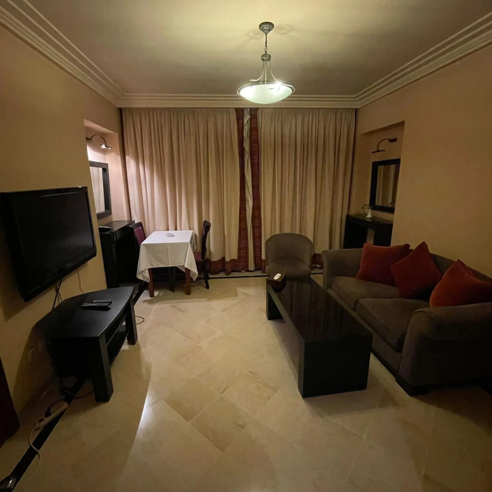 Seating area in Hôtel LE CONSUL