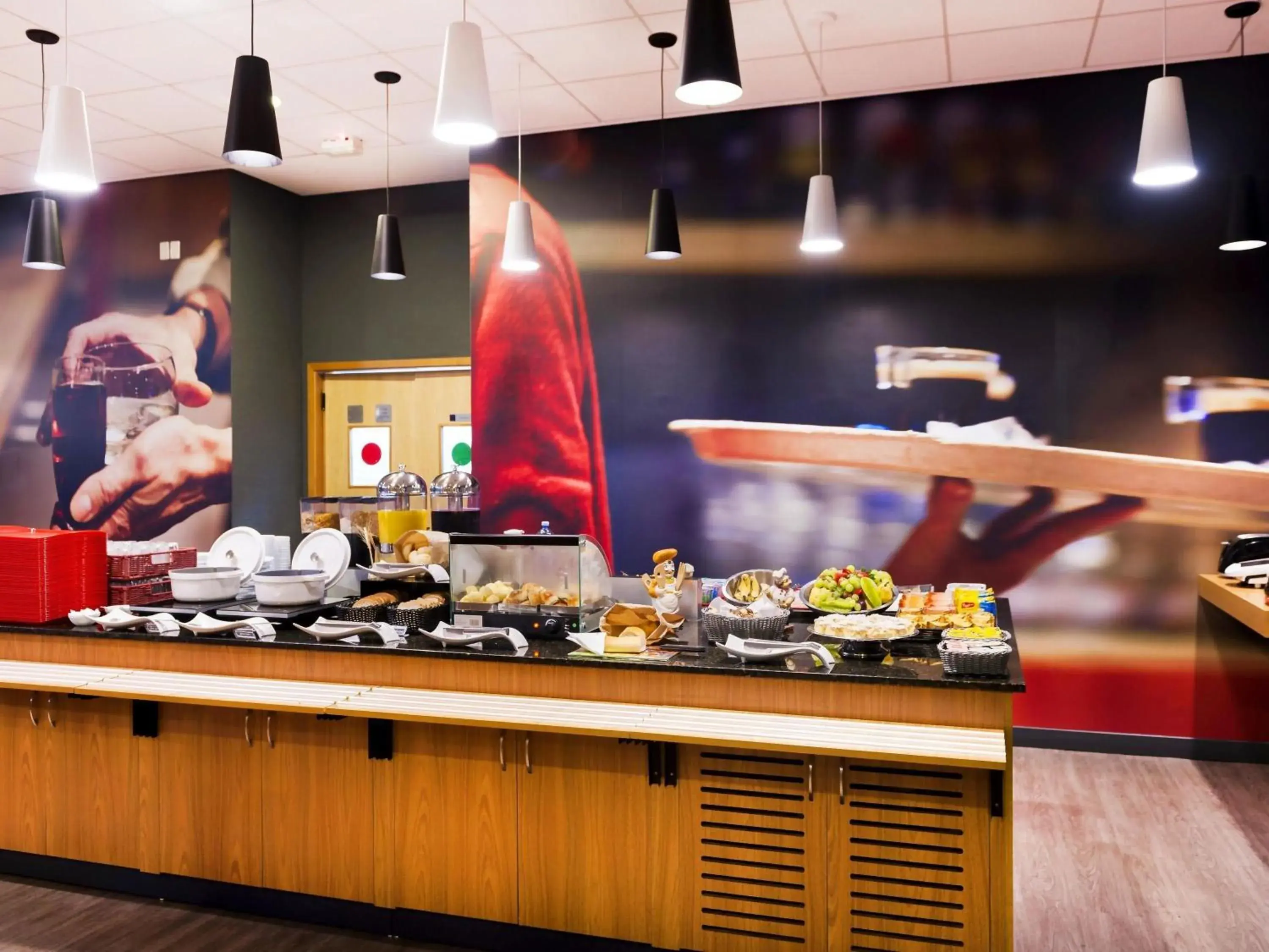 Restaurant/places to eat in ibis Paulinia Restaurant/places to eat in ibis Paulinia