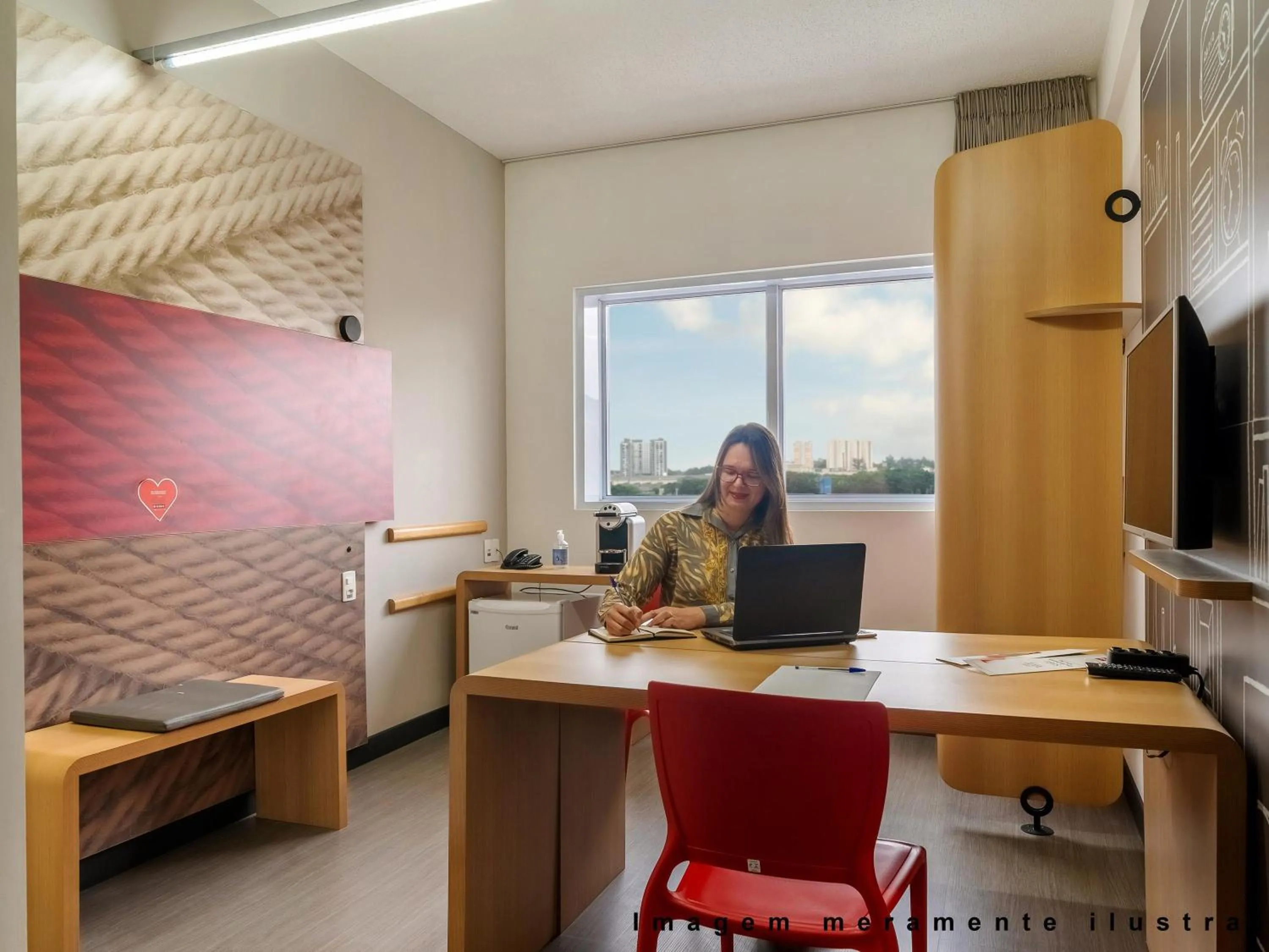 Bedroom in ibis Paulinia