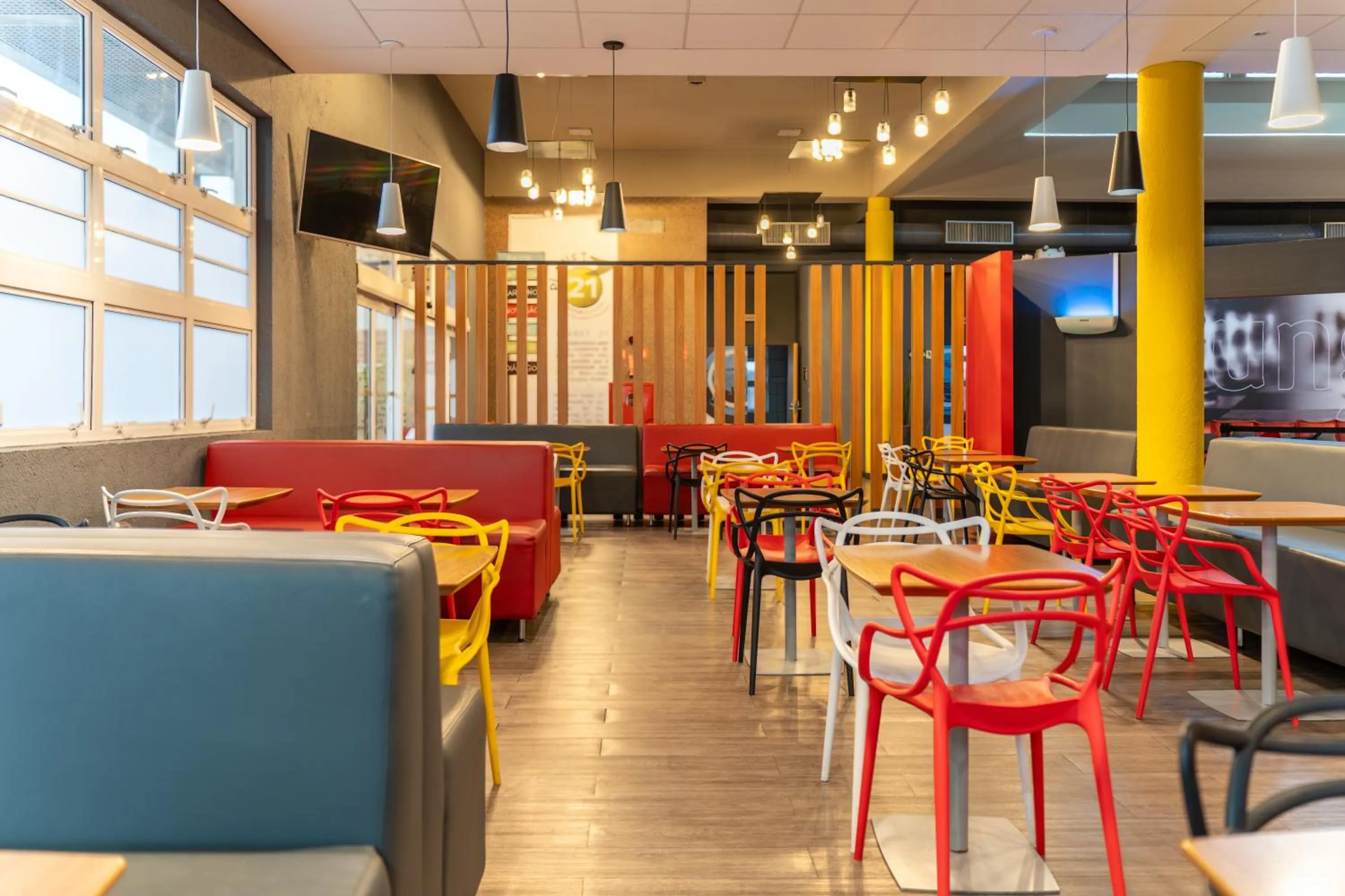 Restaurant/places to eat in ibis Paulinia