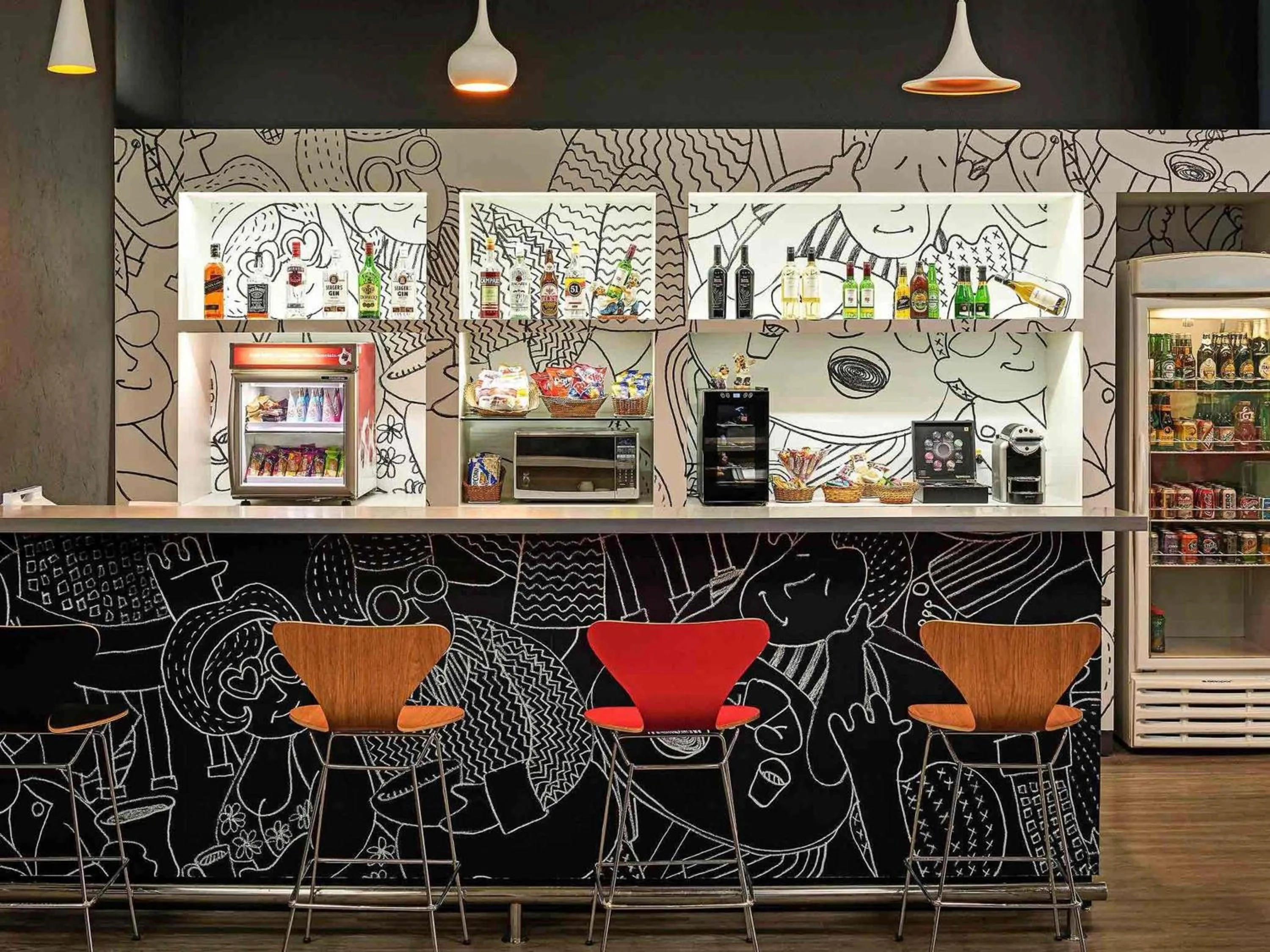 Lounge or bar in ibis Paulinia