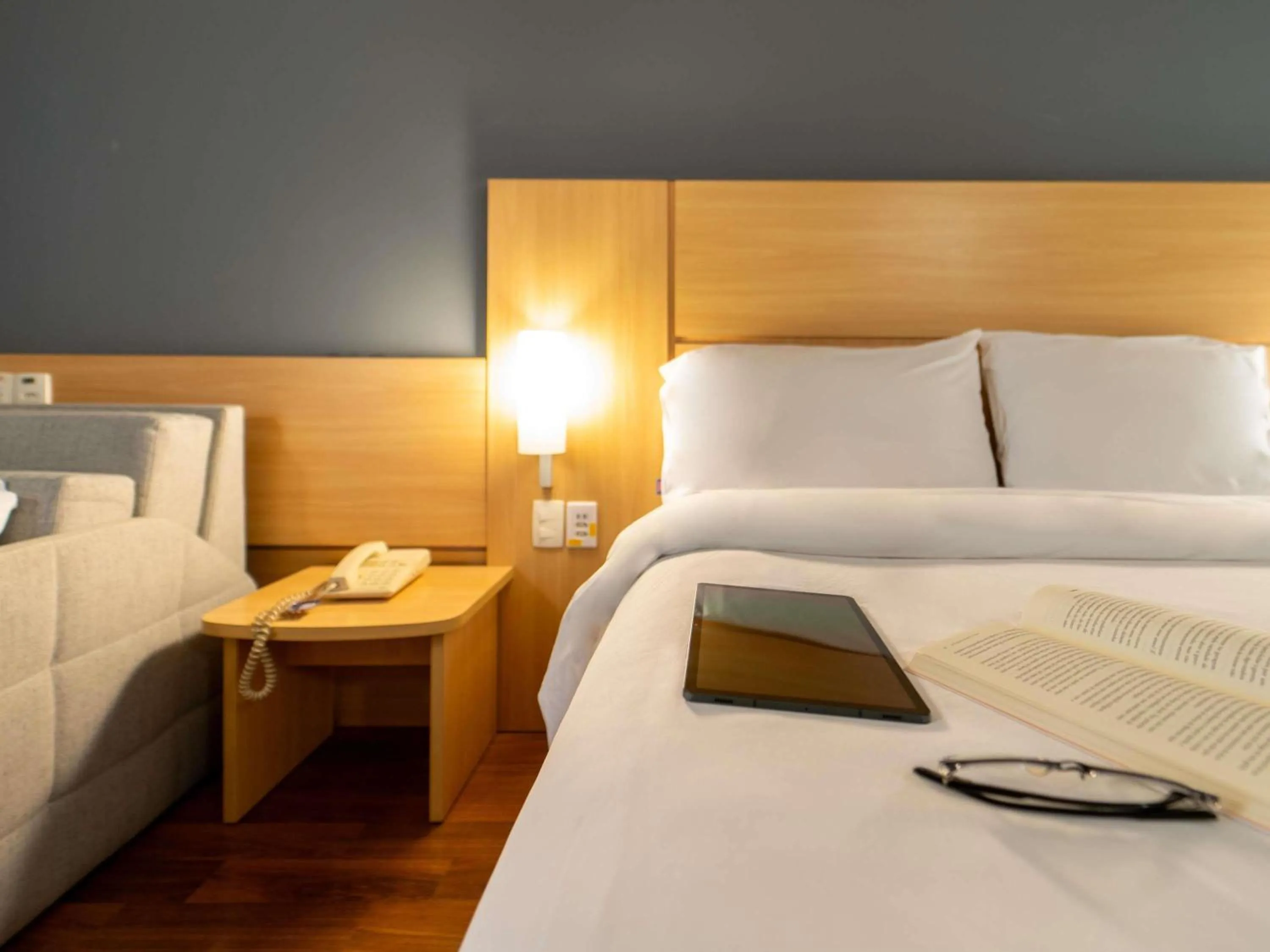 Bedroom, Bed in ibis Paulinia