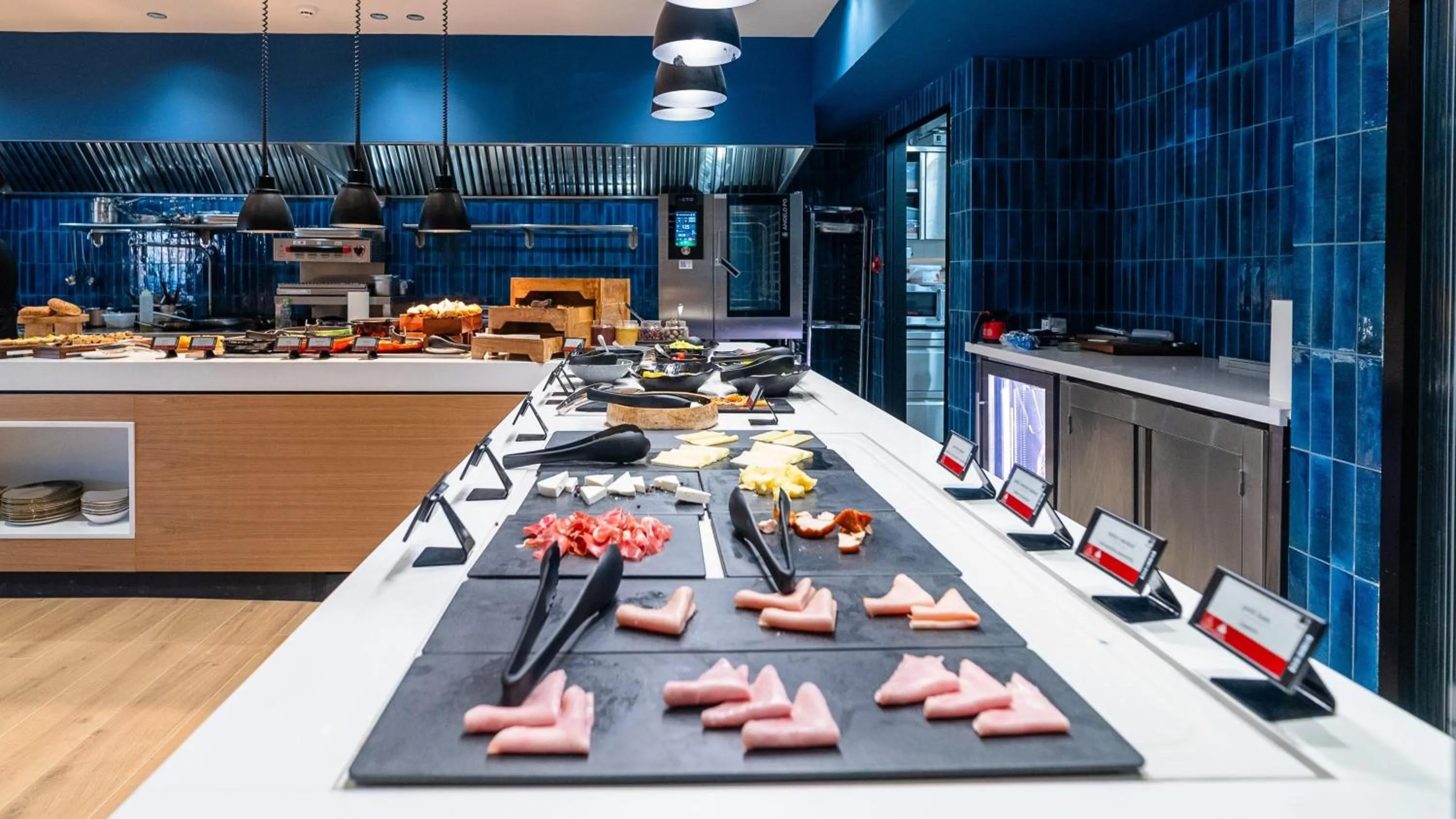 Restaurant/places to eat in Cabú Hotel - Adults Only
