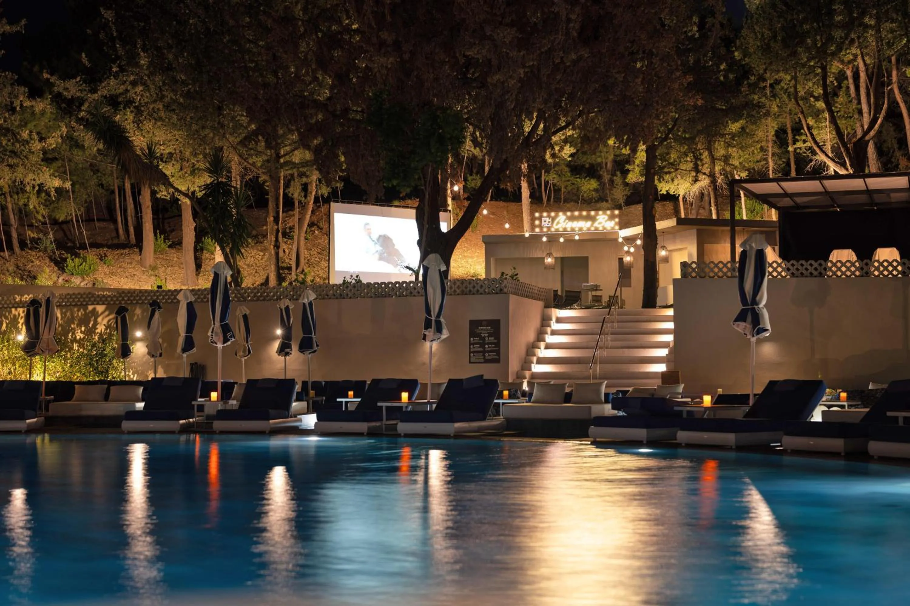 Swimming pool in Cabú Hotel - Adults Only
