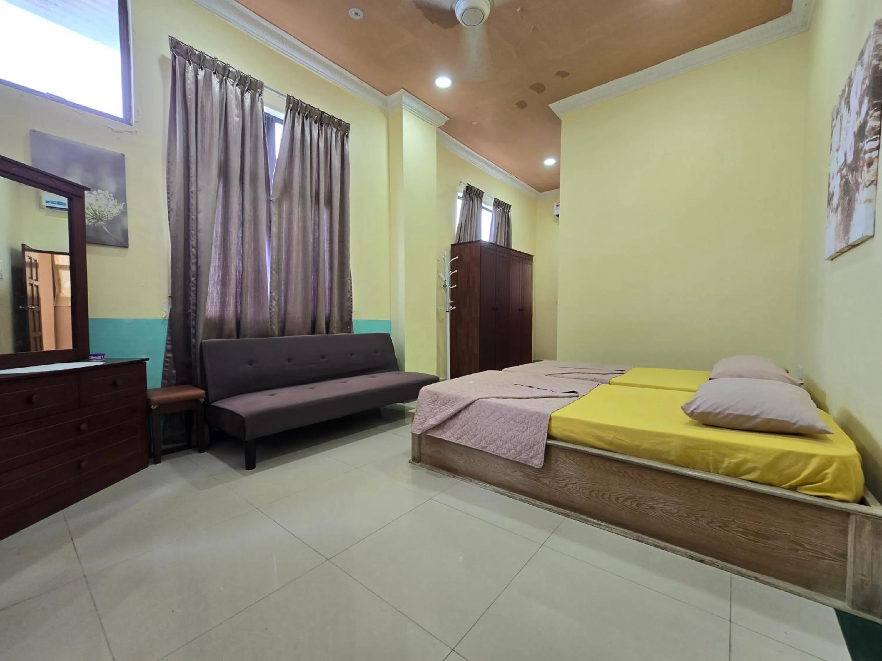 Bedroom in Hotel O Villa Impiana