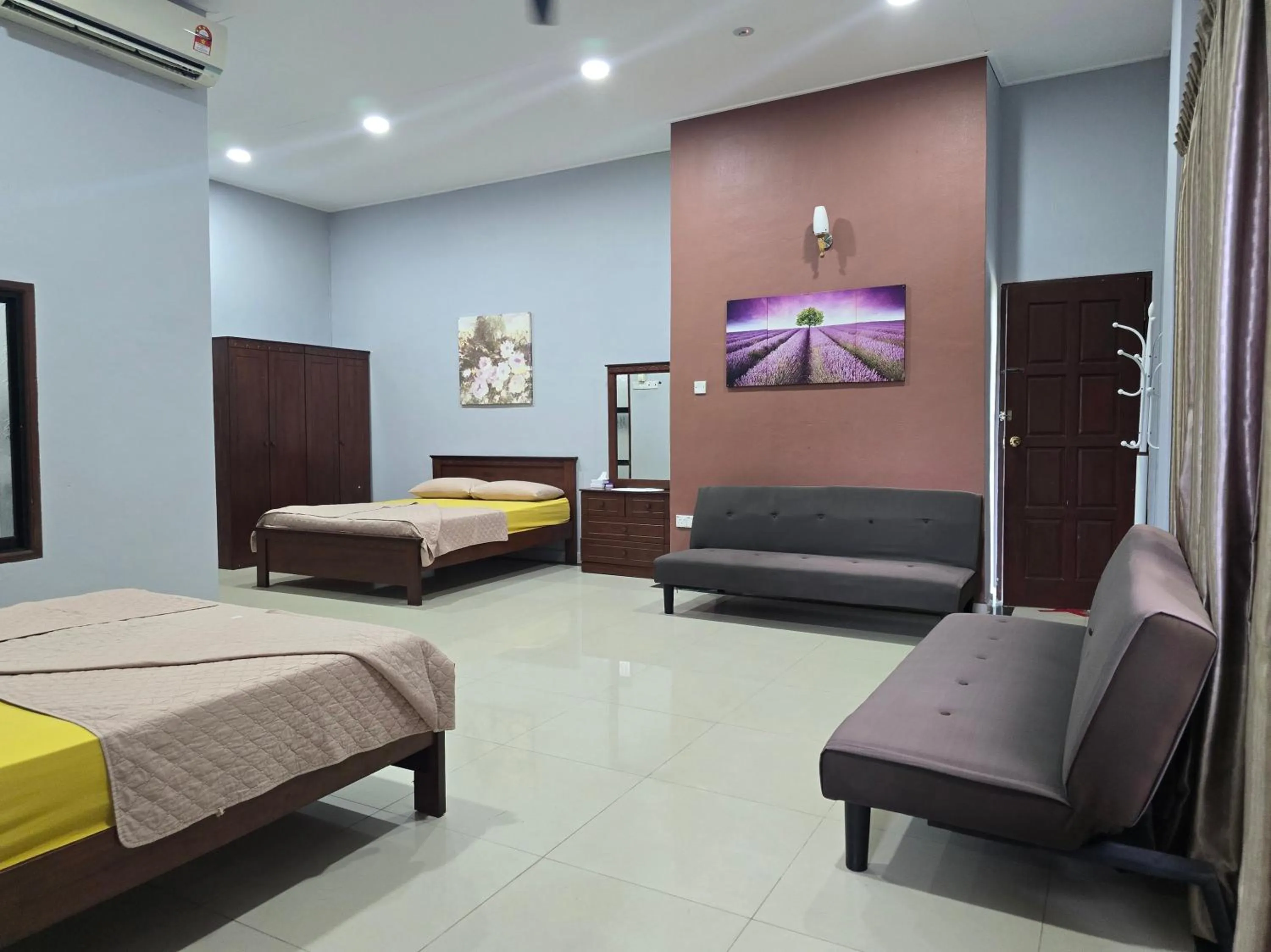 Bedroom in Hotel O Villa Impiana