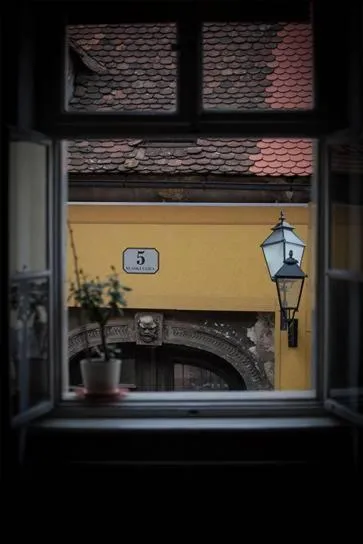View (from property/room) in Apartment History