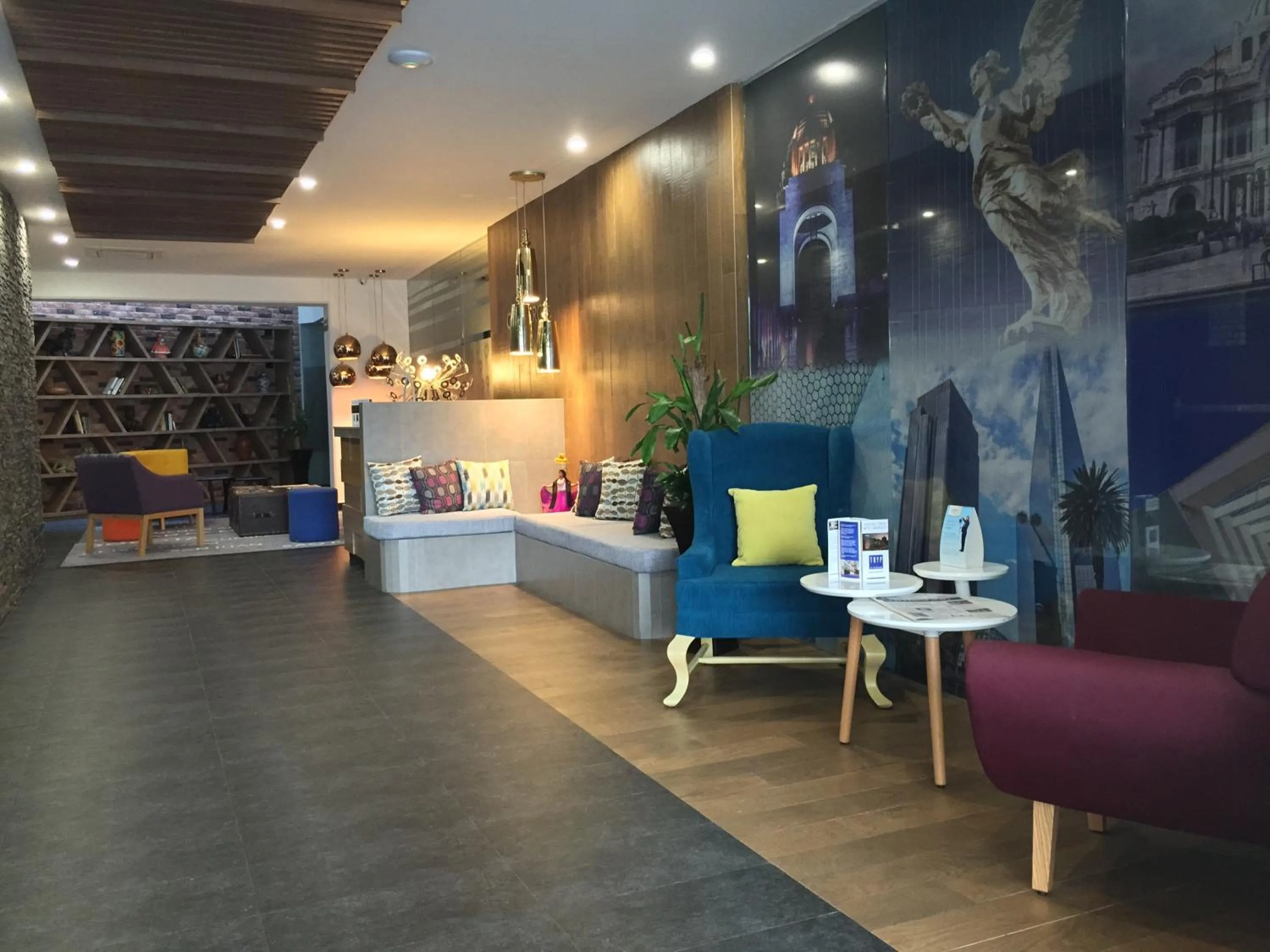 Lobby or reception in TRYP by Wyndham Mexico City World Trade Center Area