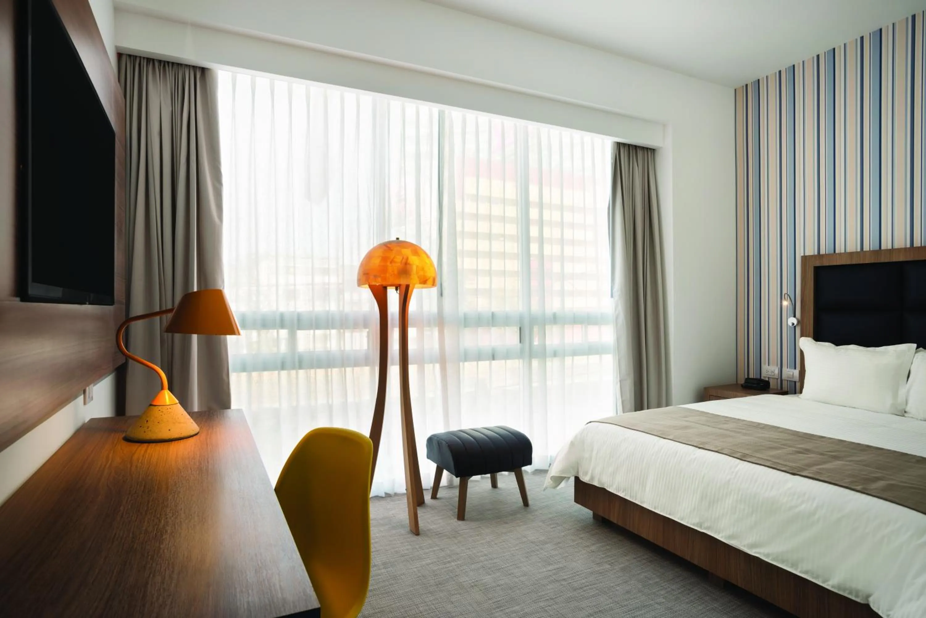 Photo of the whole room, Bed in TRYP by Wyndham Mexico City World Trade Center Area