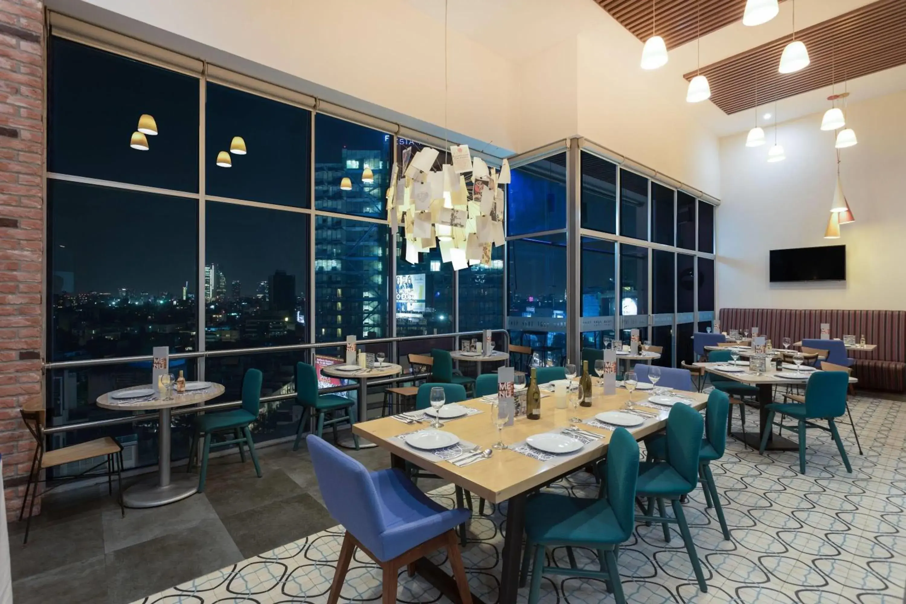 Restaurant/places to eat in TRYP by Wyndham Mexico City World Trade Center Area Restaurant/places to eat in TRYP by Wyndham Mexico City World Trade Center Area