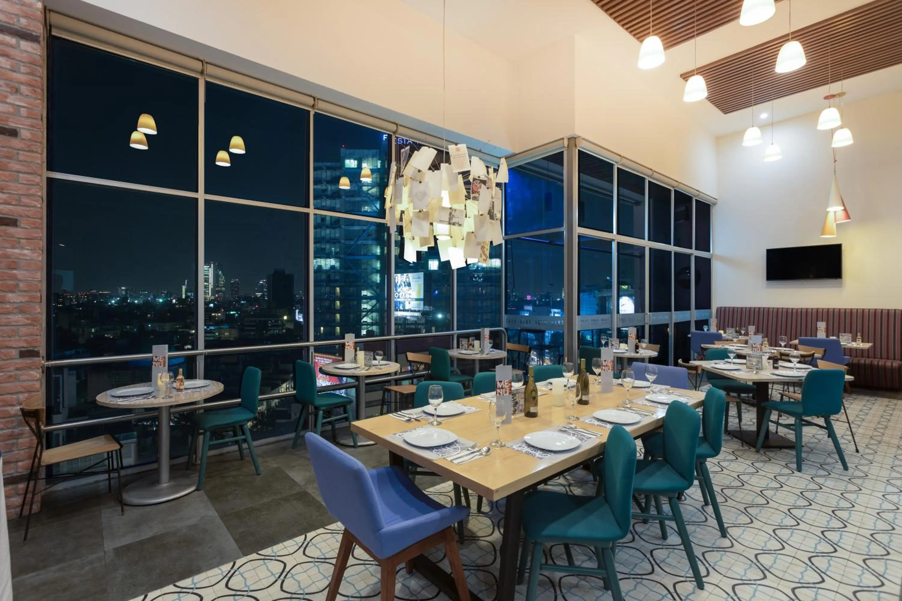 Restaurant/places to eat in TRYP by Wyndham Mexico City World Trade Center Area
