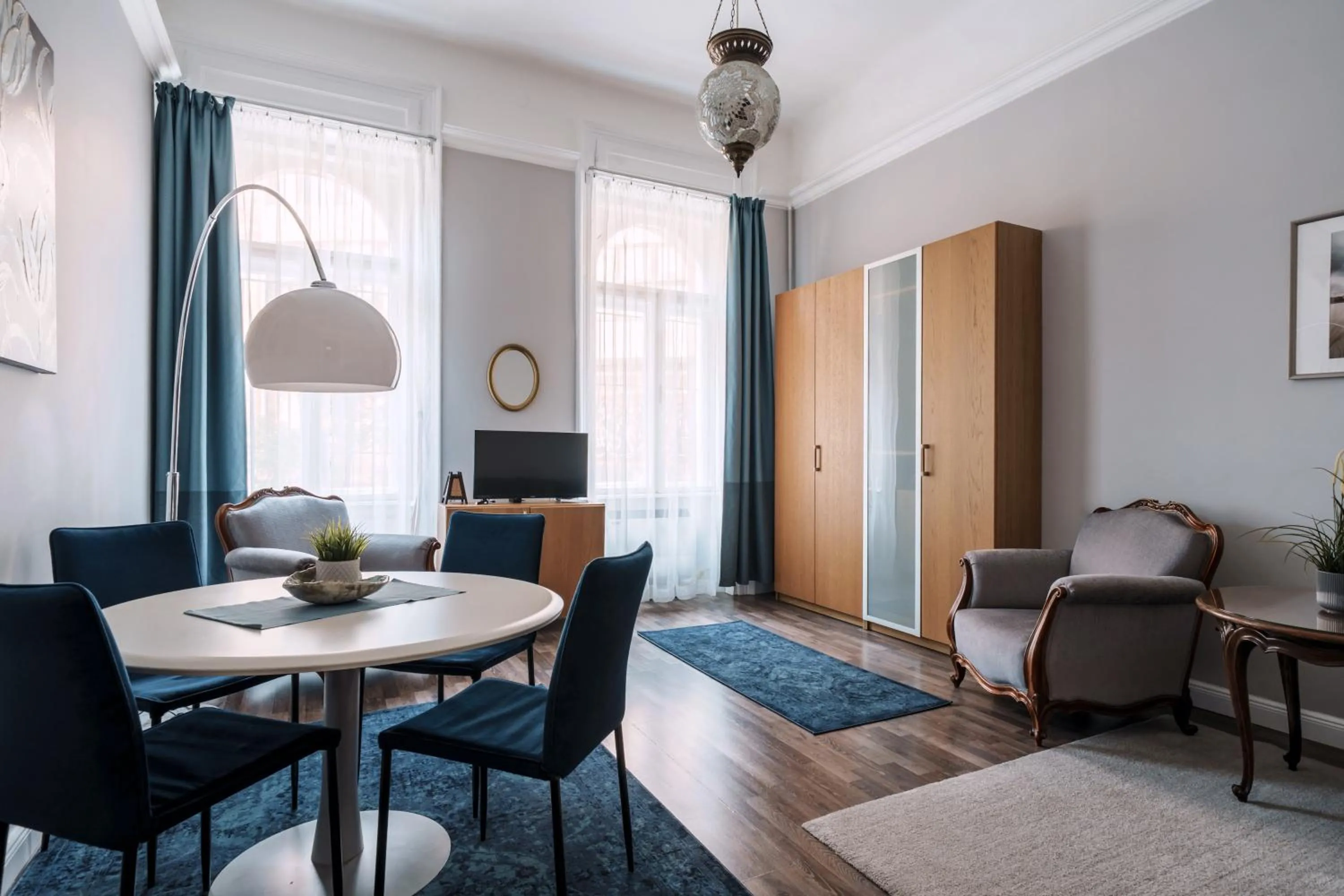 Living room in New York Cafe Apartment in Center