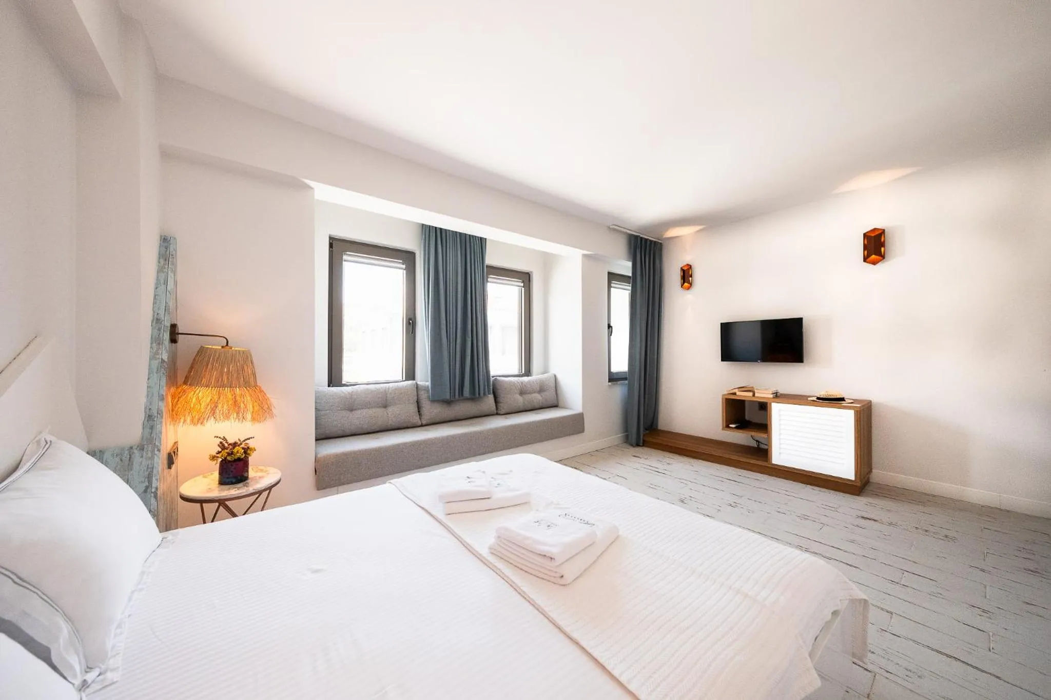 Bed in Dione Bozcaada