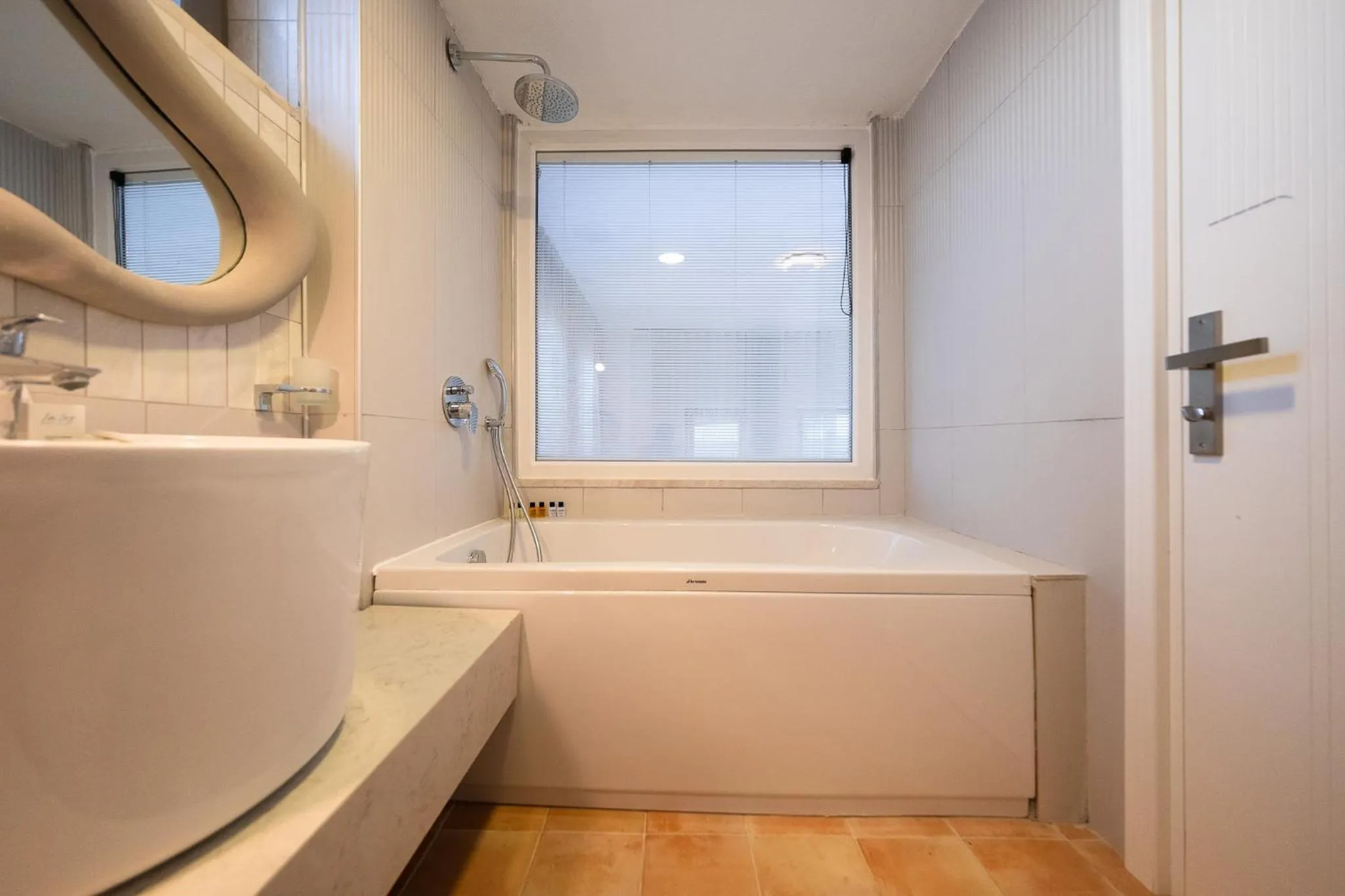 Shower in Dione Bozcaada