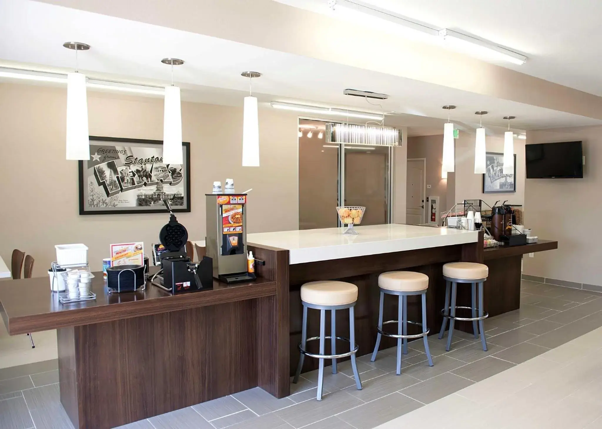 Super 8 by Wyndham Stanton Super 8 by Wyndham Stanton