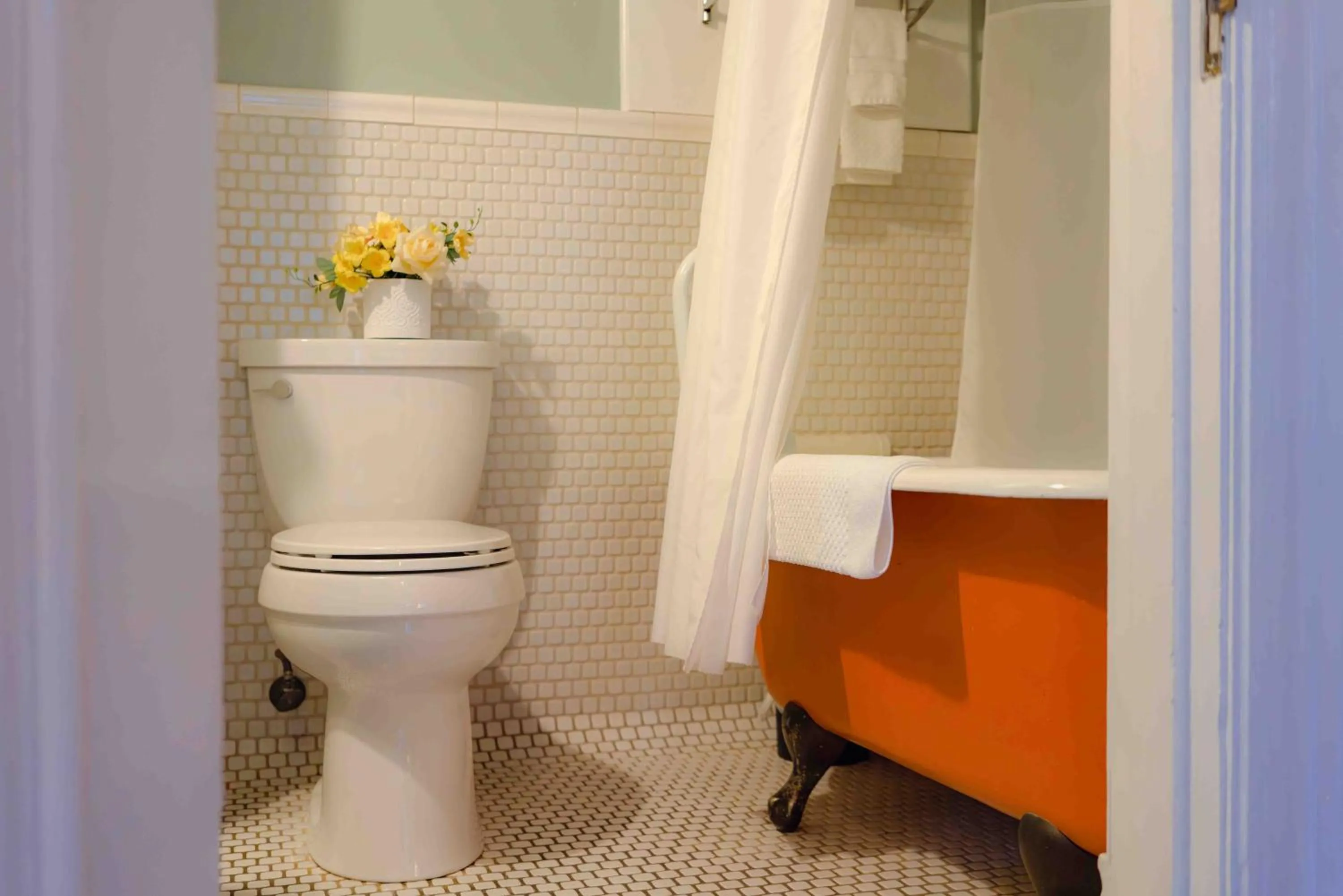 Cabernet House, an Old World Inn