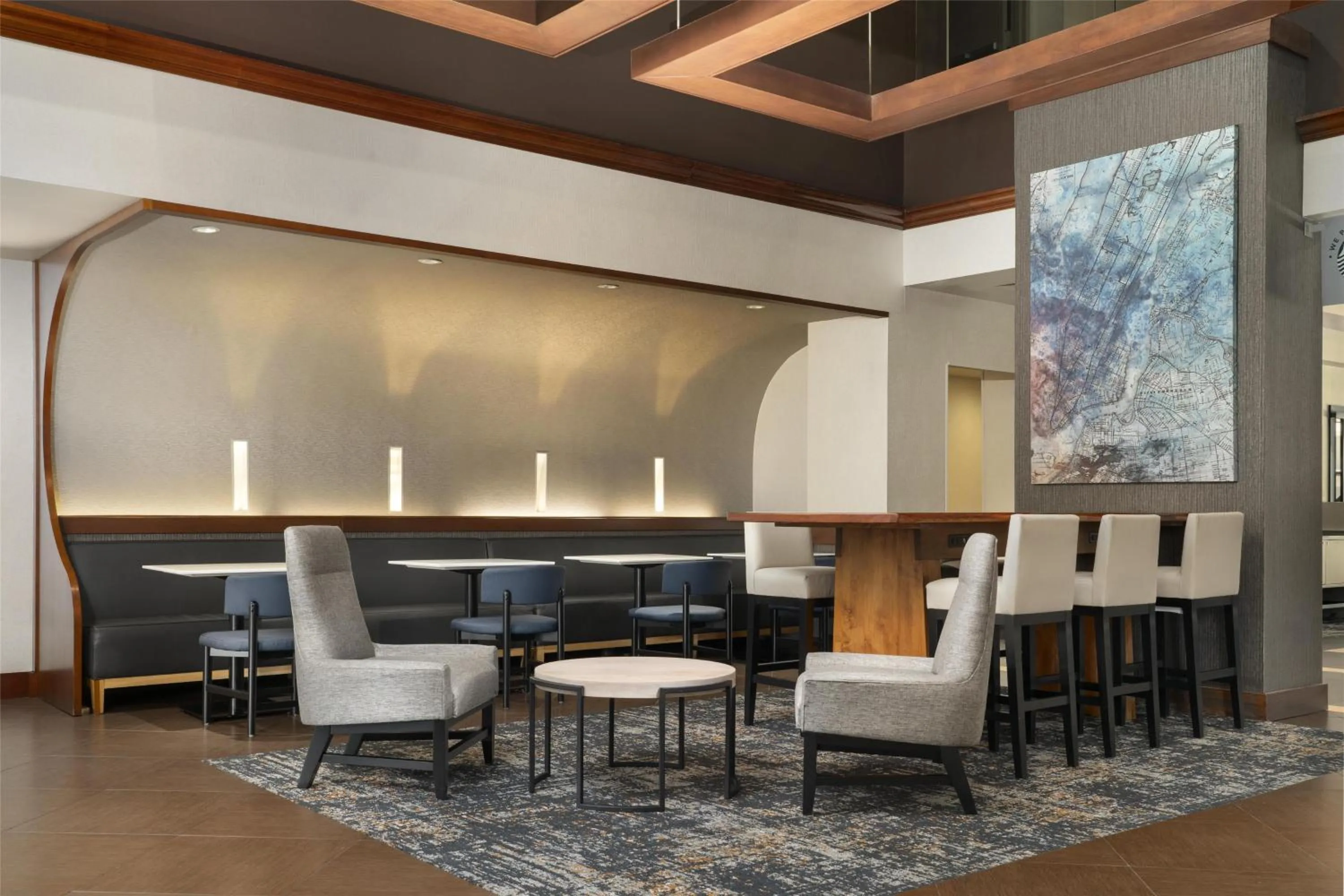 Lobby or reception in Hyatt Place Secaucus Meadowlands
