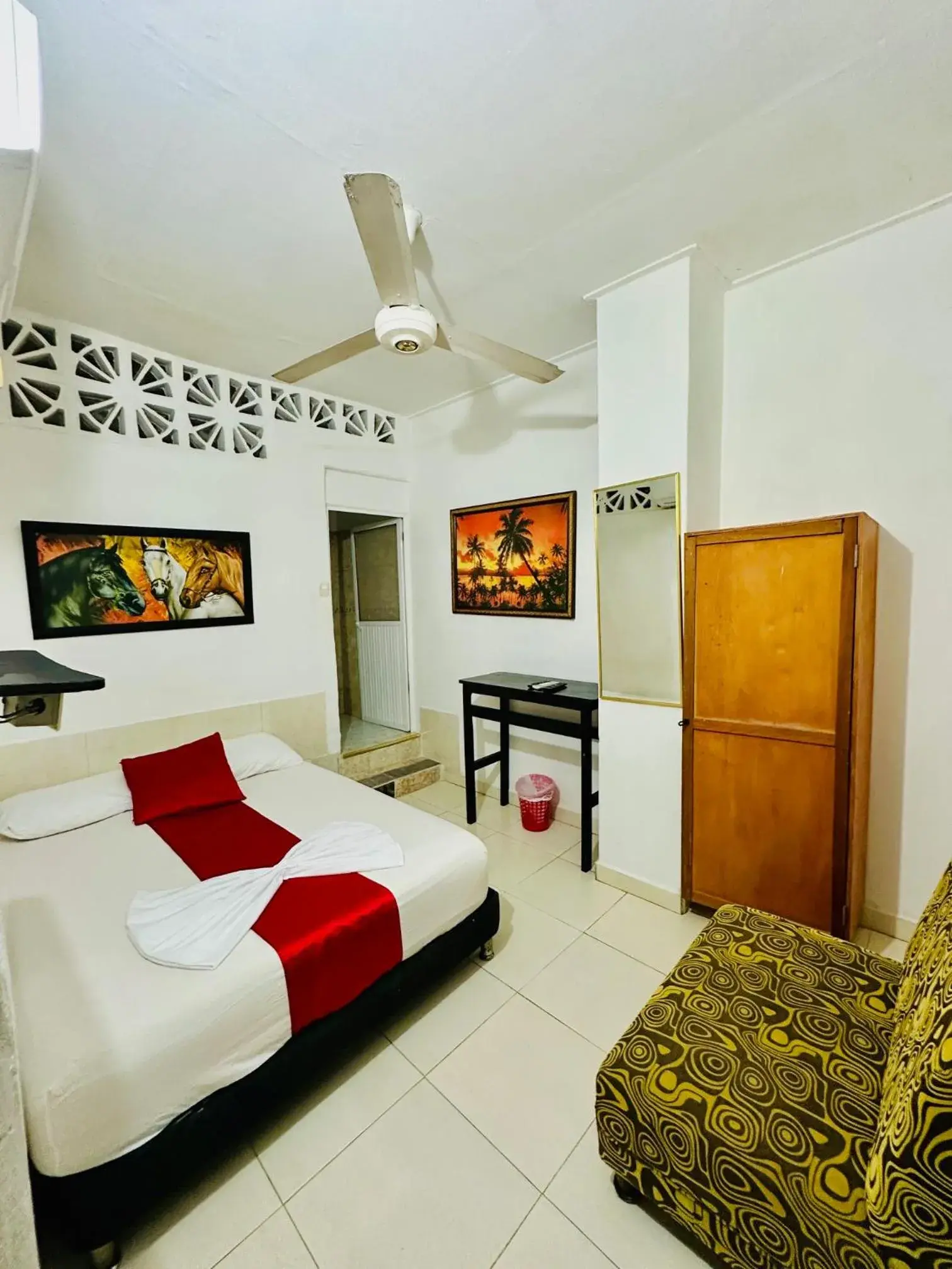 Standard Double Room in Hostal La Española de Getsemani Standard Double Room in Hostal La Española de Getsemani