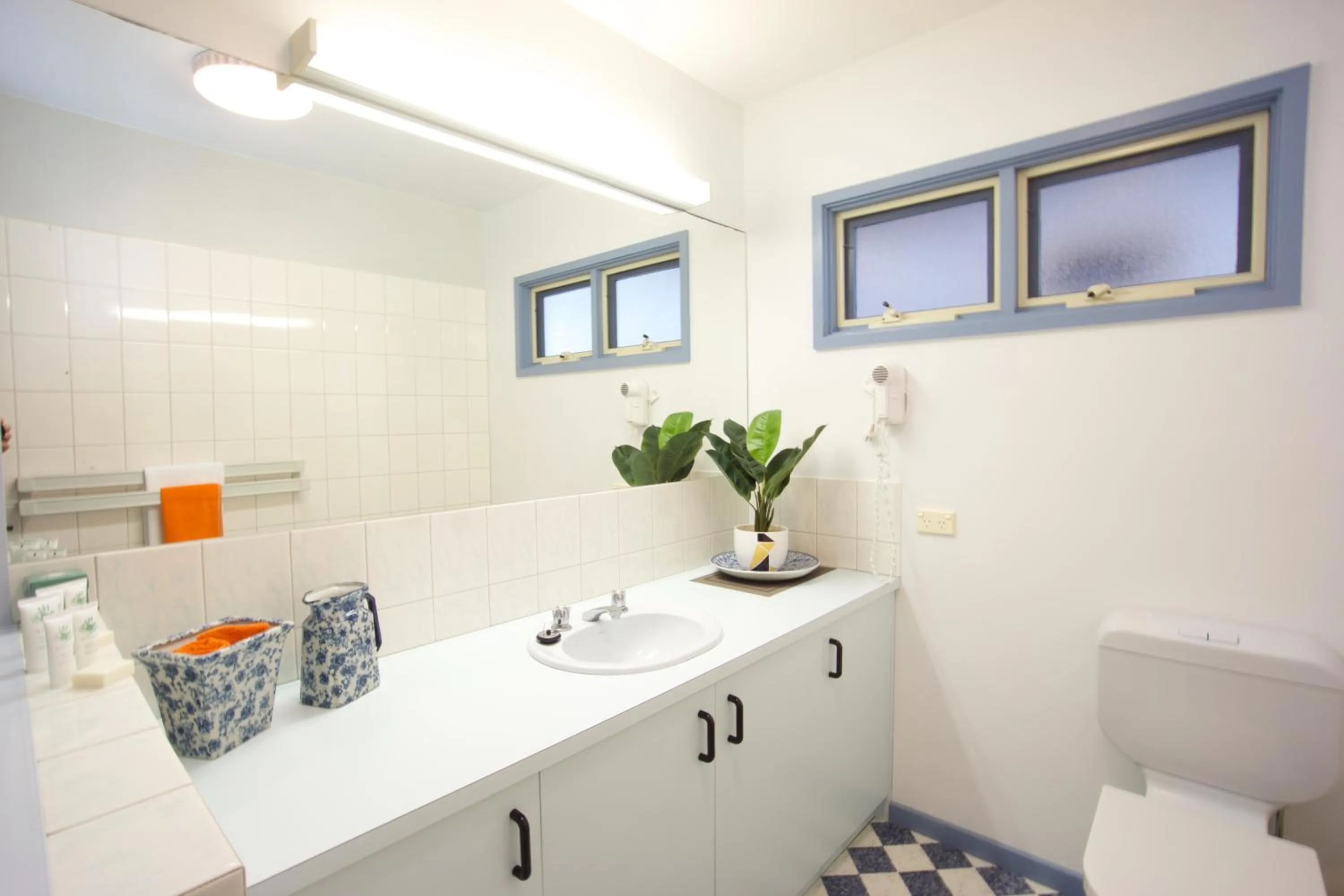 Bathroom in Pierview Apartments