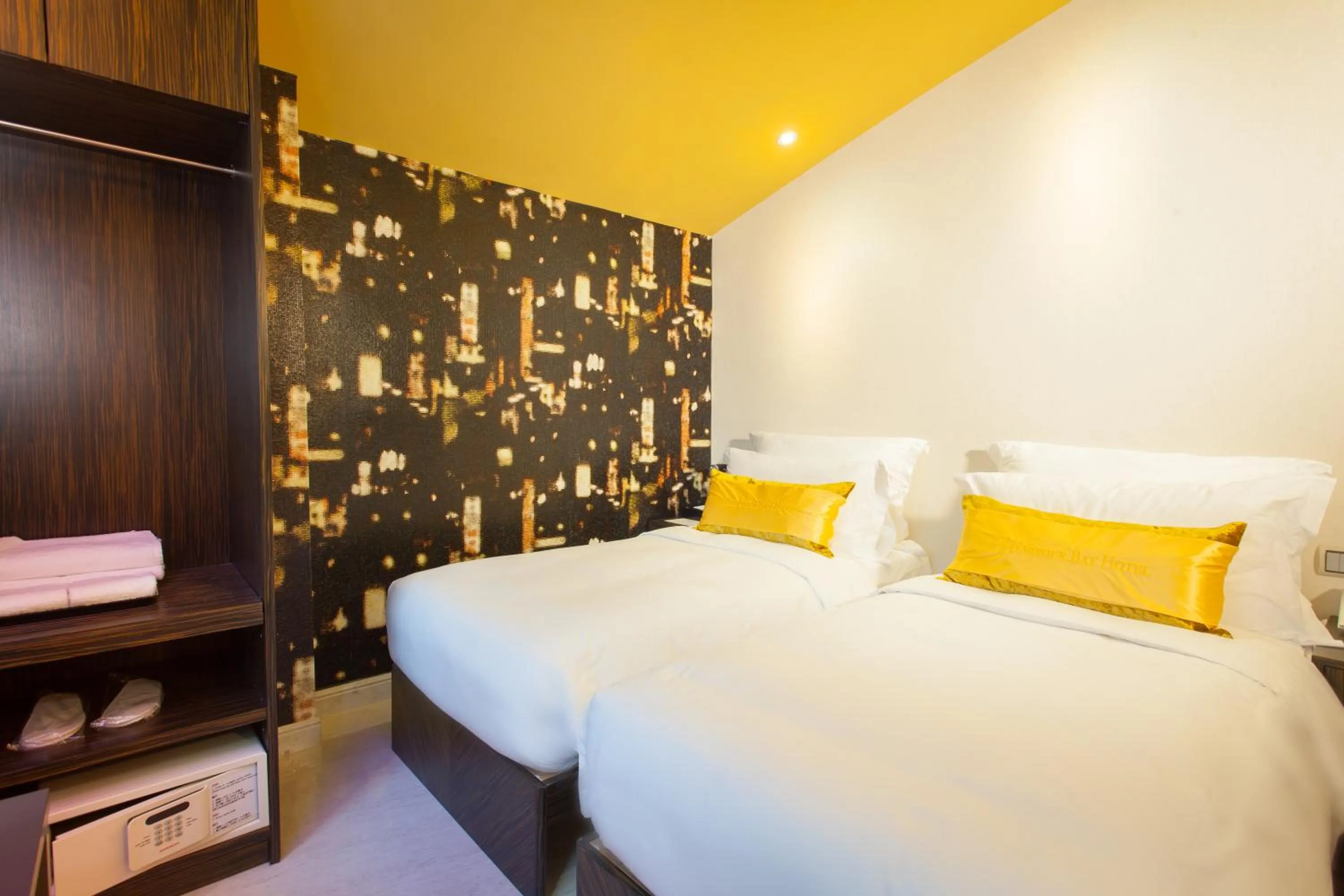 Photo of the whole room in Harbour Bay Hotel