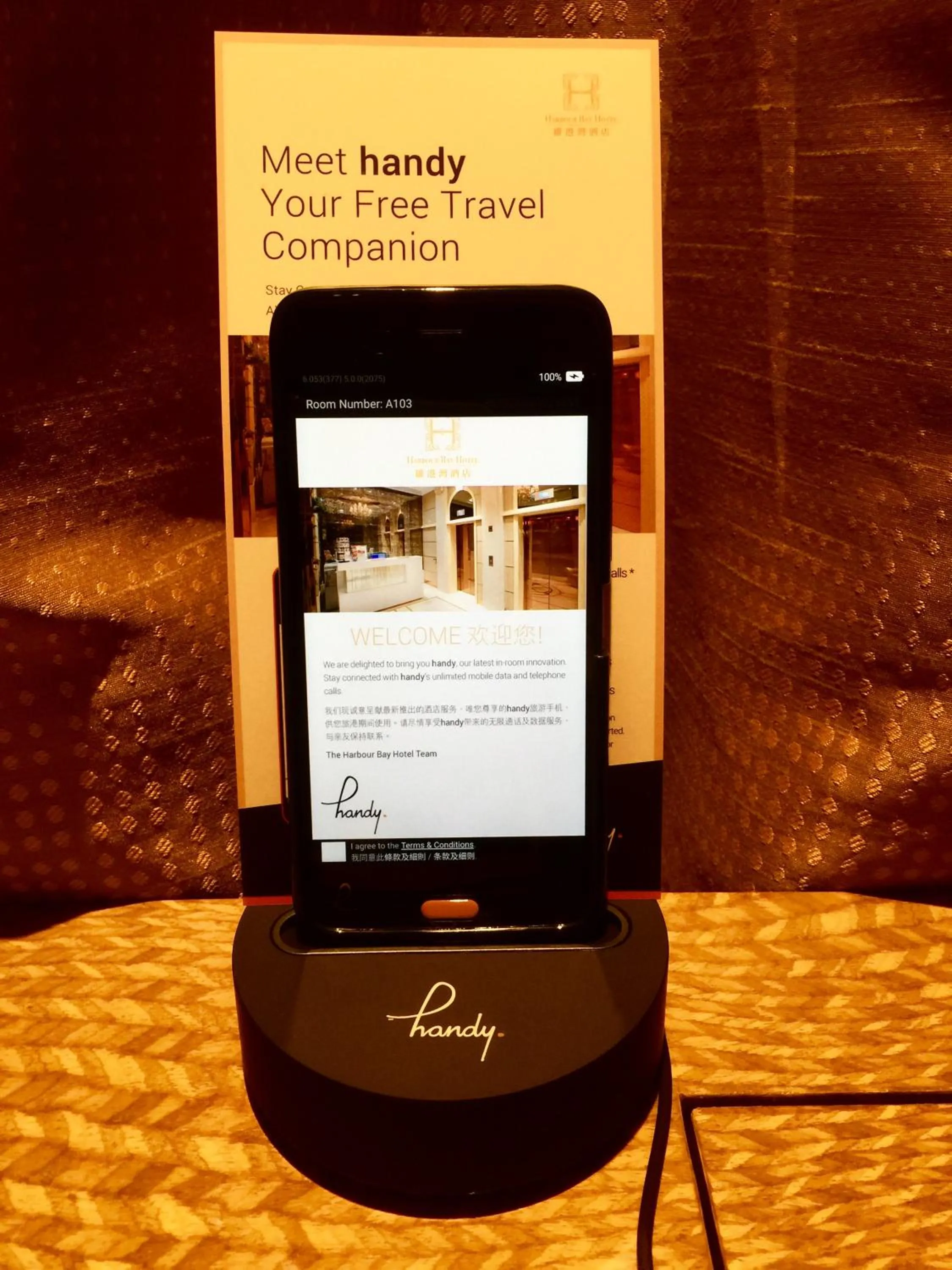 Living room in Harbour Bay Hotel