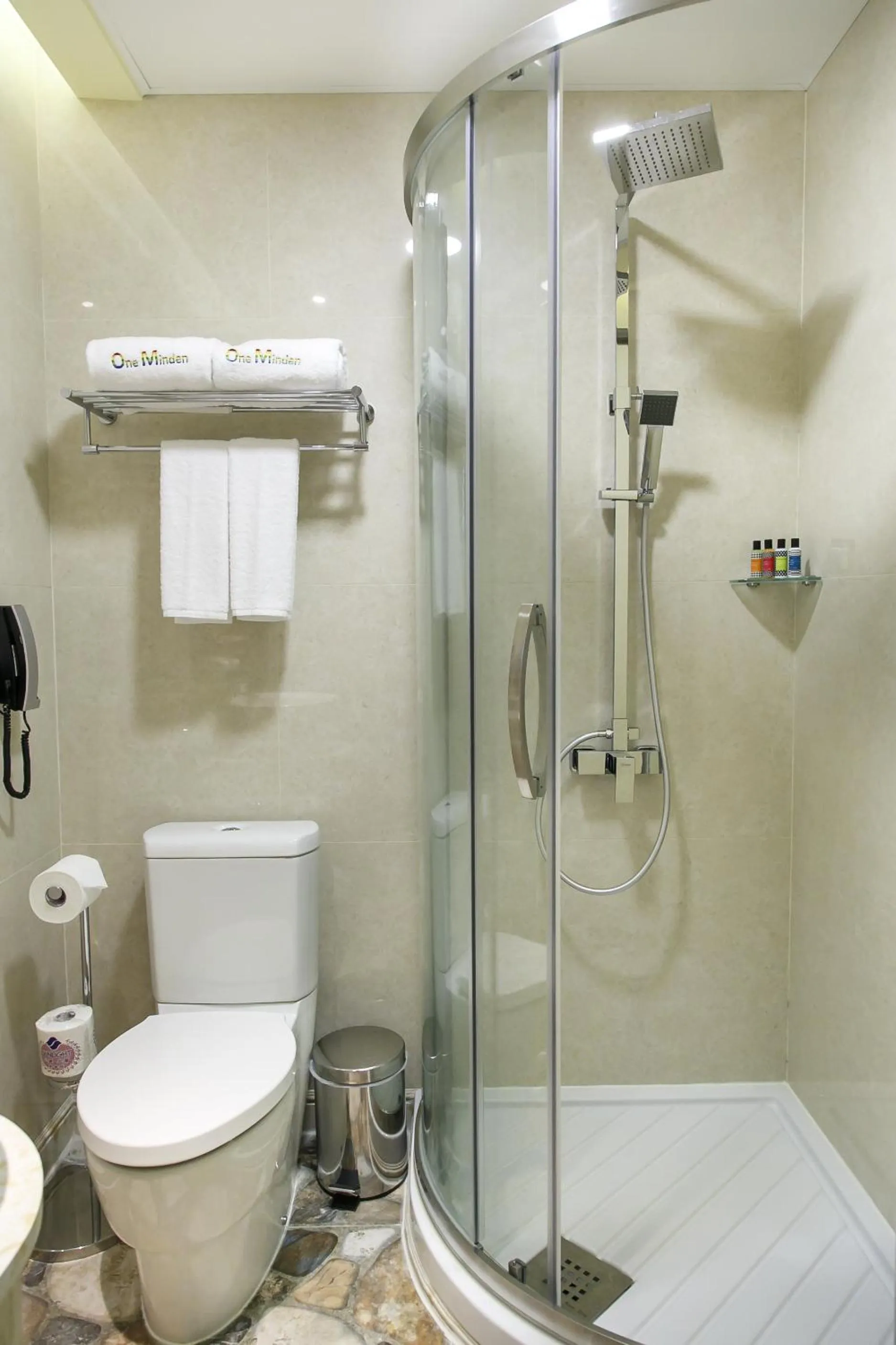 Bathroom in Harbour Bay Hotel