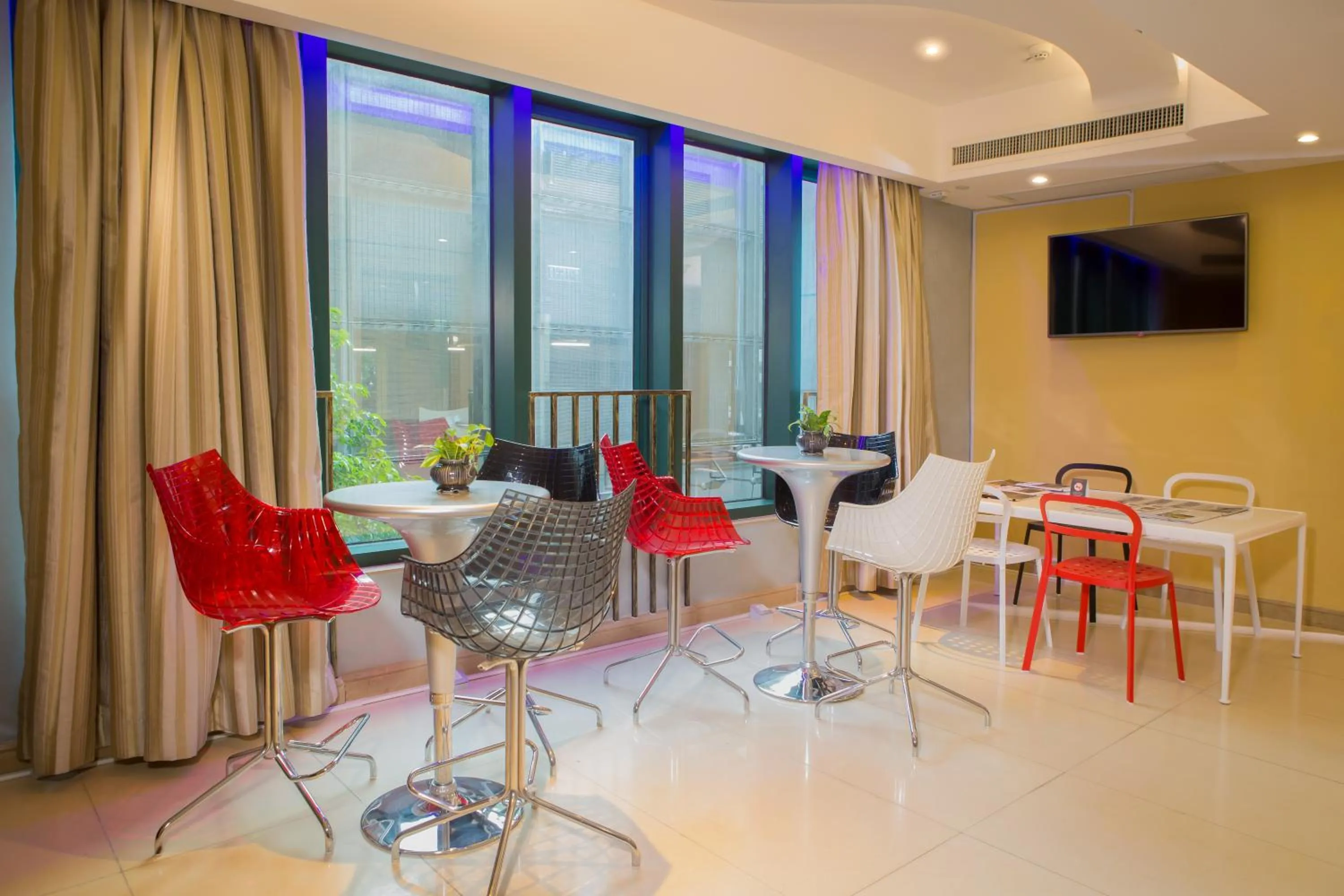 Business facilities in Harbour Bay Hotel
