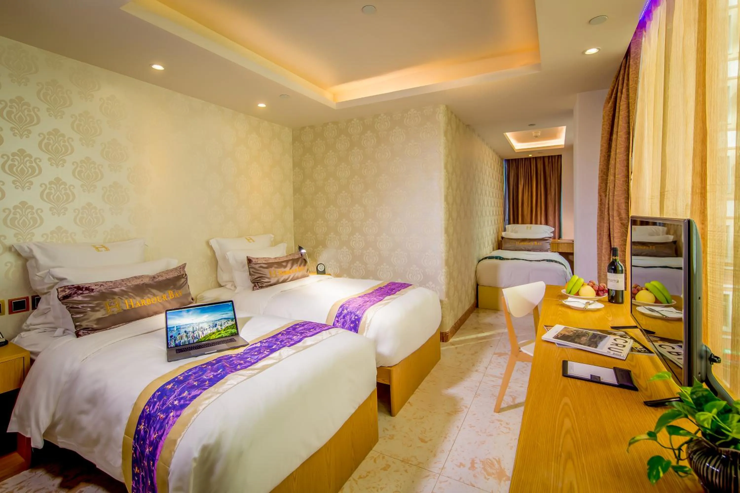 Photo of the whole room in Harbour Bay Hotel