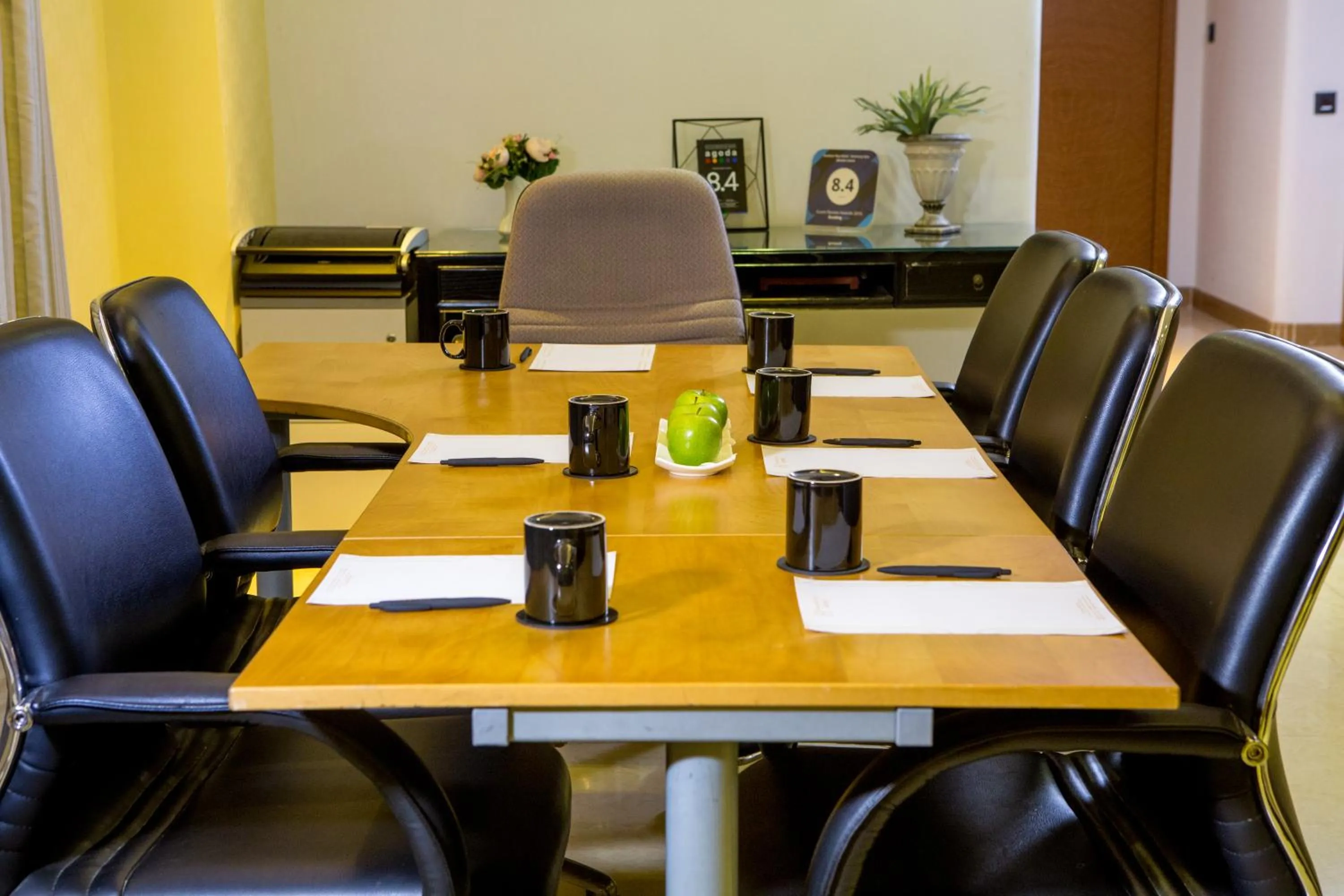 Meeting/conference room in Harbour Bay Hotel