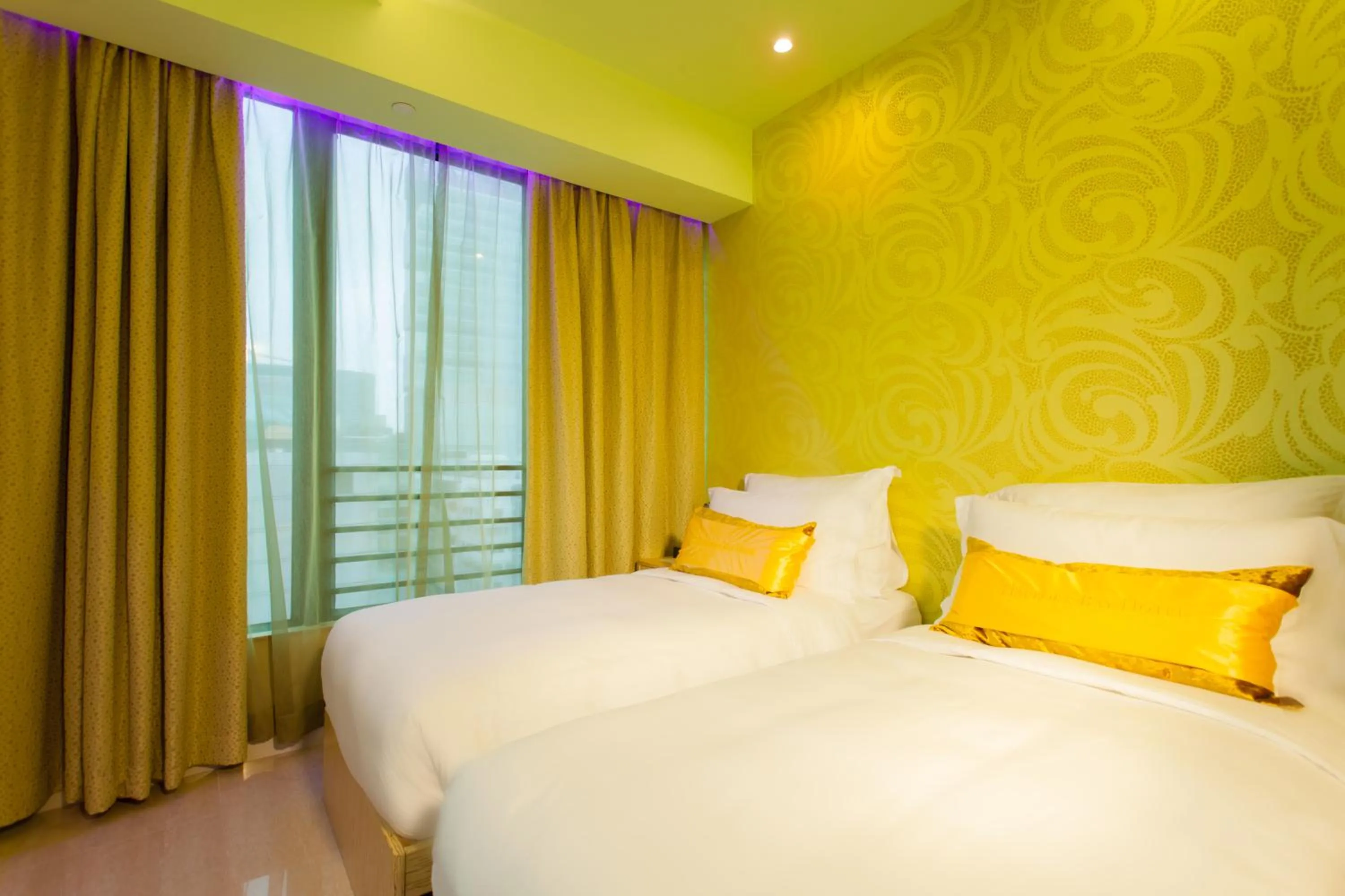 Photo of the whole room in Harbour Bay Hotel