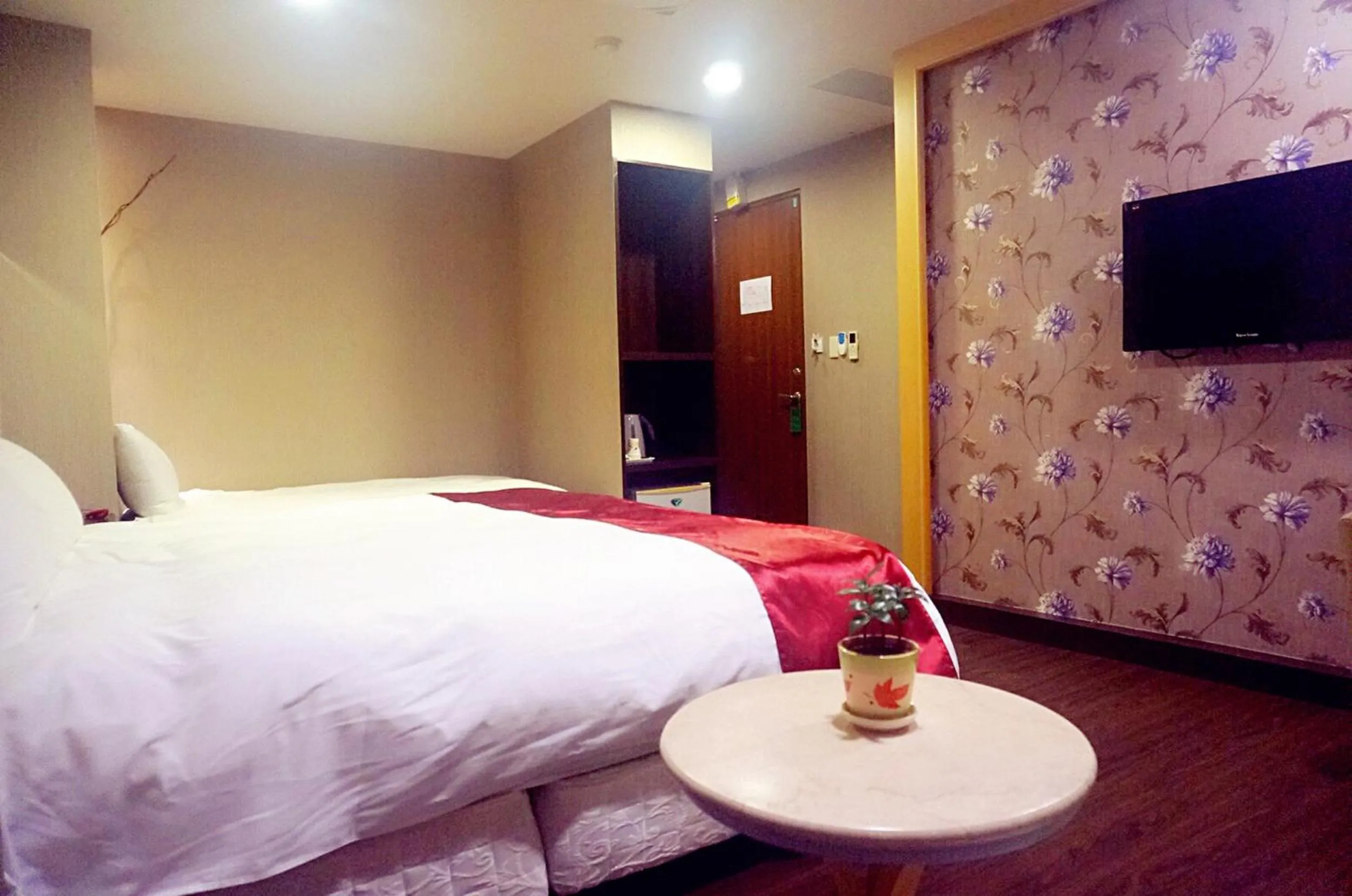 Bed in Every Day Hot Spring Hotel