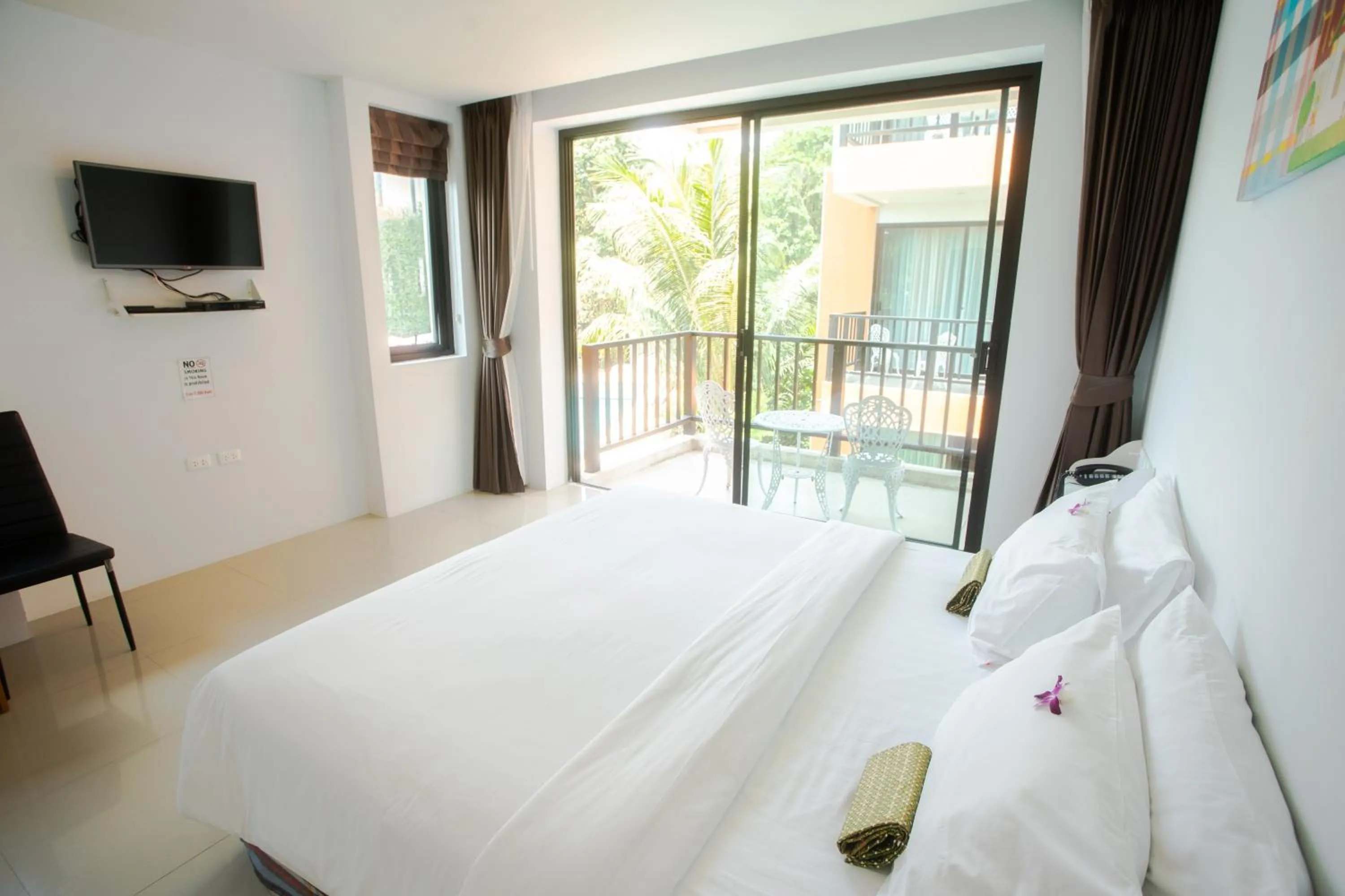 Bed in The Spa Garden