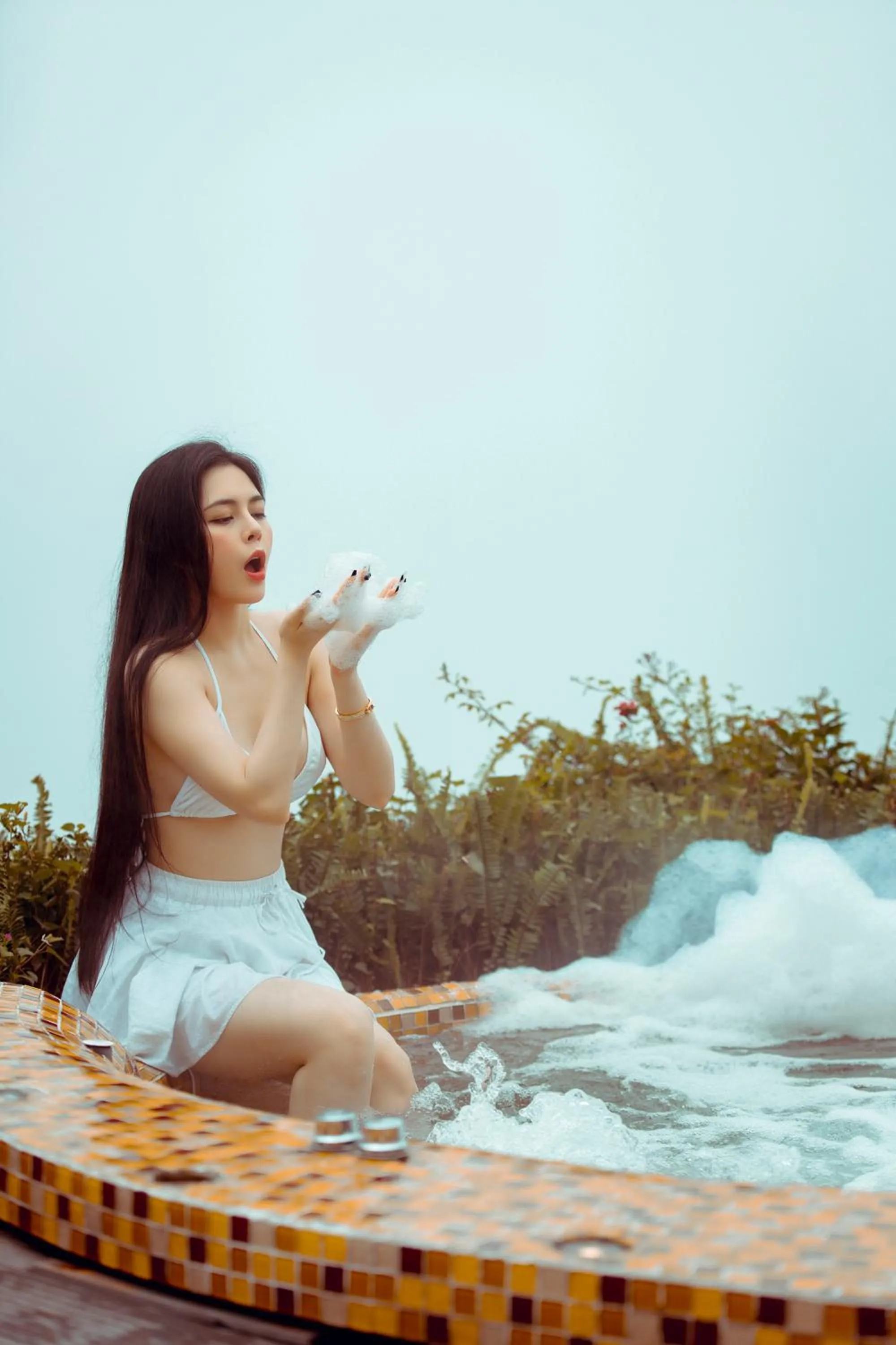 Swimming pool in Phuong Nam Hotel