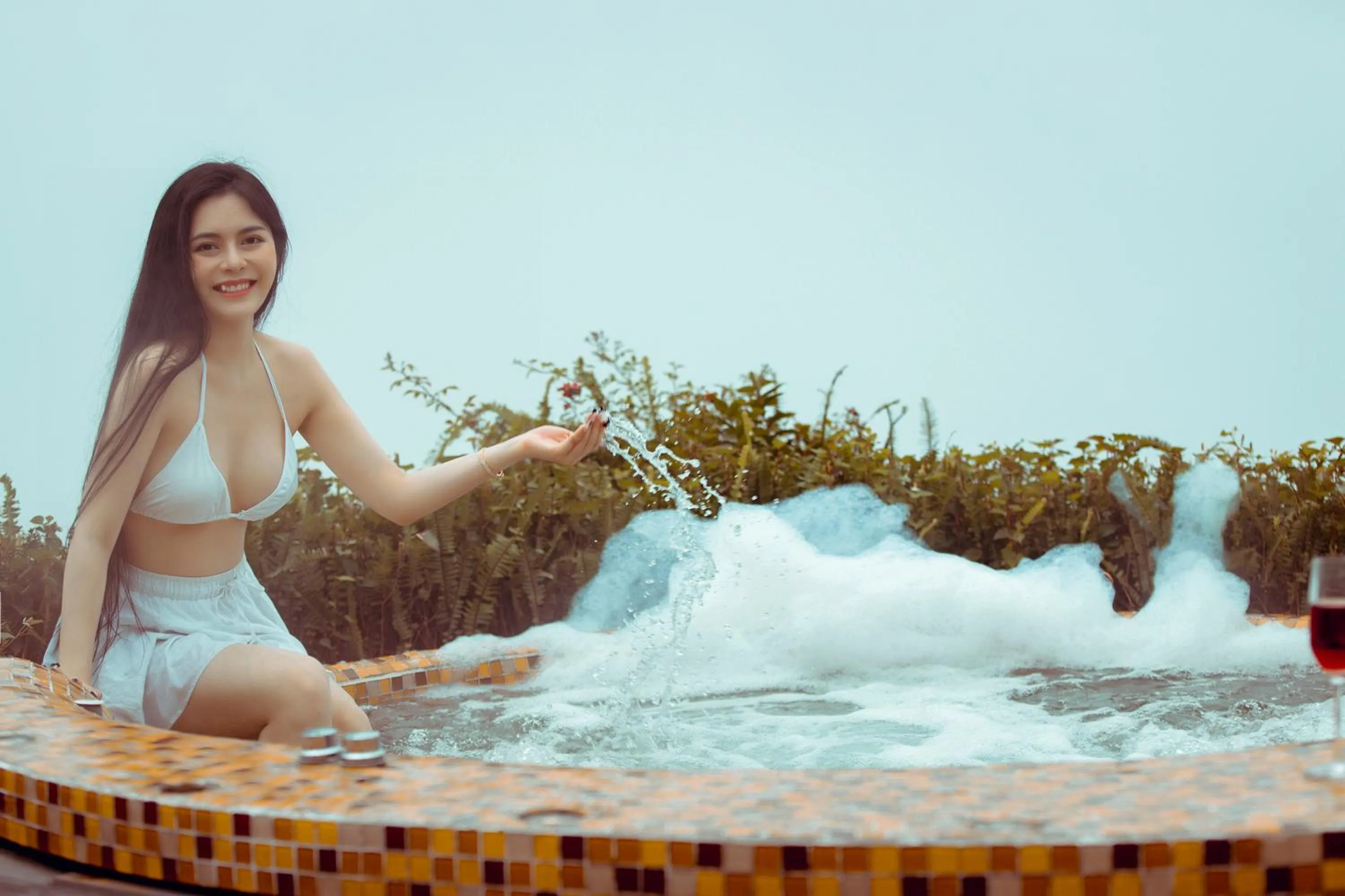 Hot Tub in Phuong Nam Hotel
