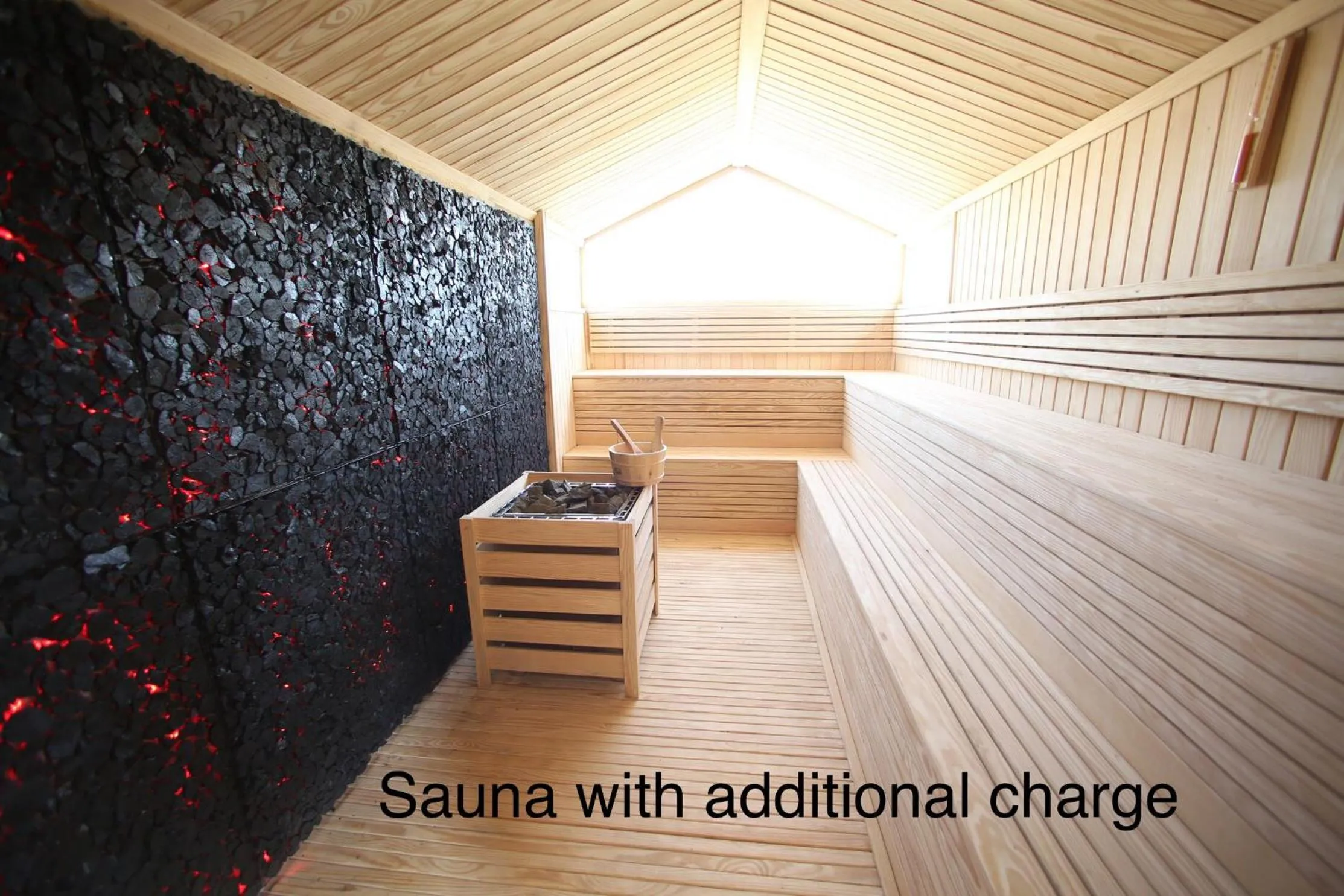 Property building in Phuong Nam Hotel