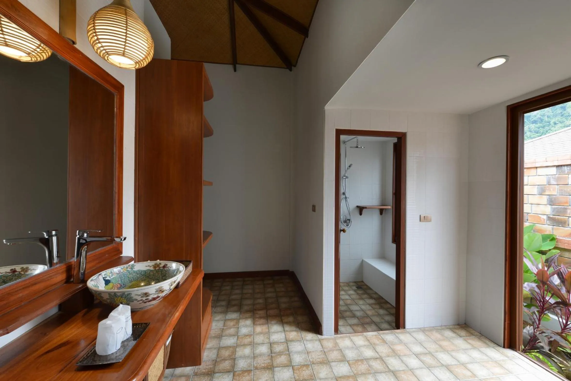 Bathroom in PingChan Koh Phangan Beachfront Resort