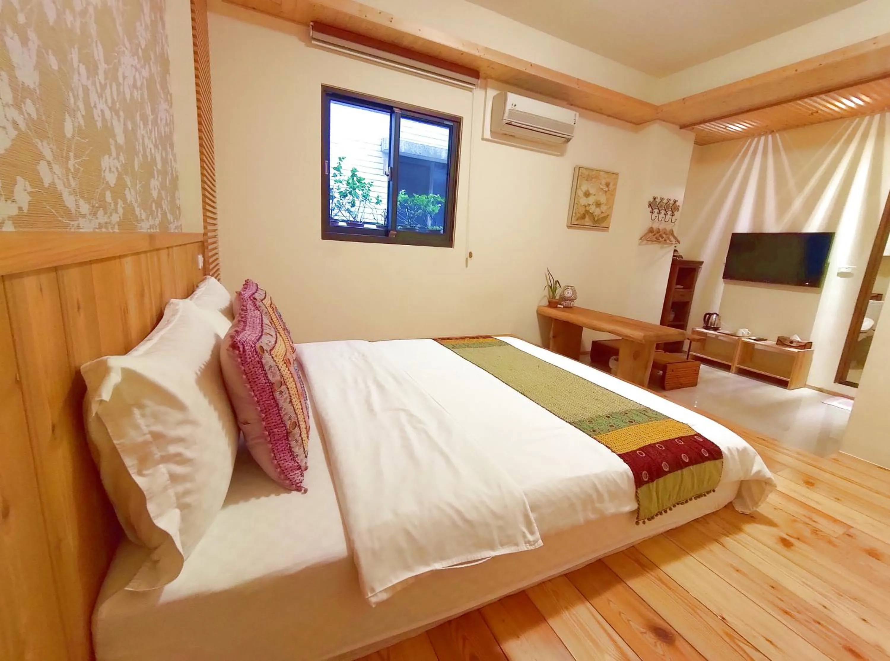 Bedroom, Bed in Jiaoxi Song Tian B&B