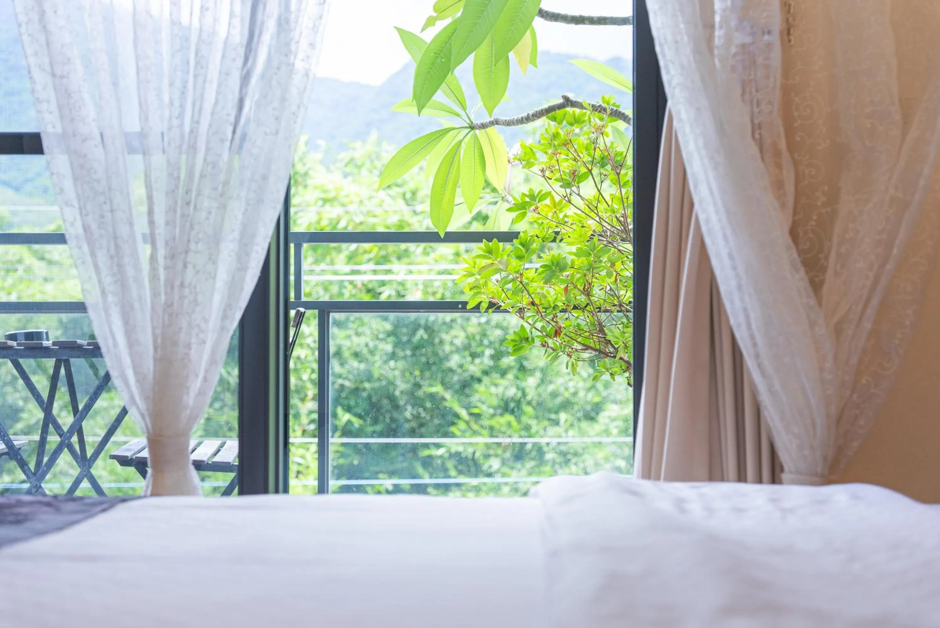 Photo of the whole room, Bed in Jiaoxi Song Tian B&B