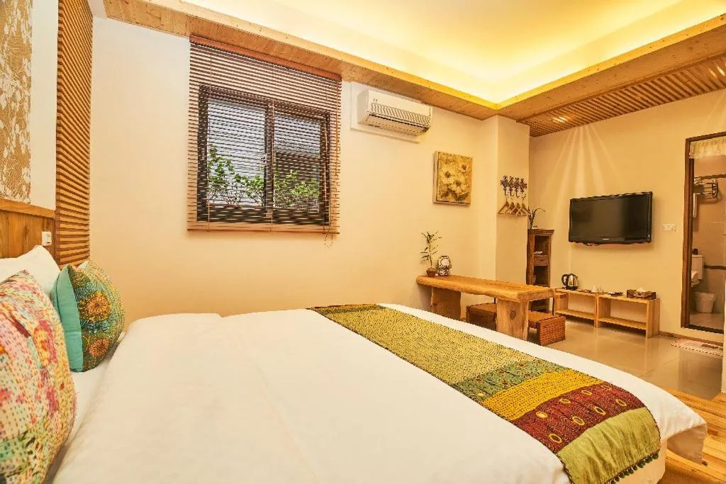 Bed in Jiaoxi Song Tian B&B