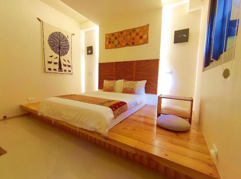 Bed in Jiaoxi Song Tian B&B