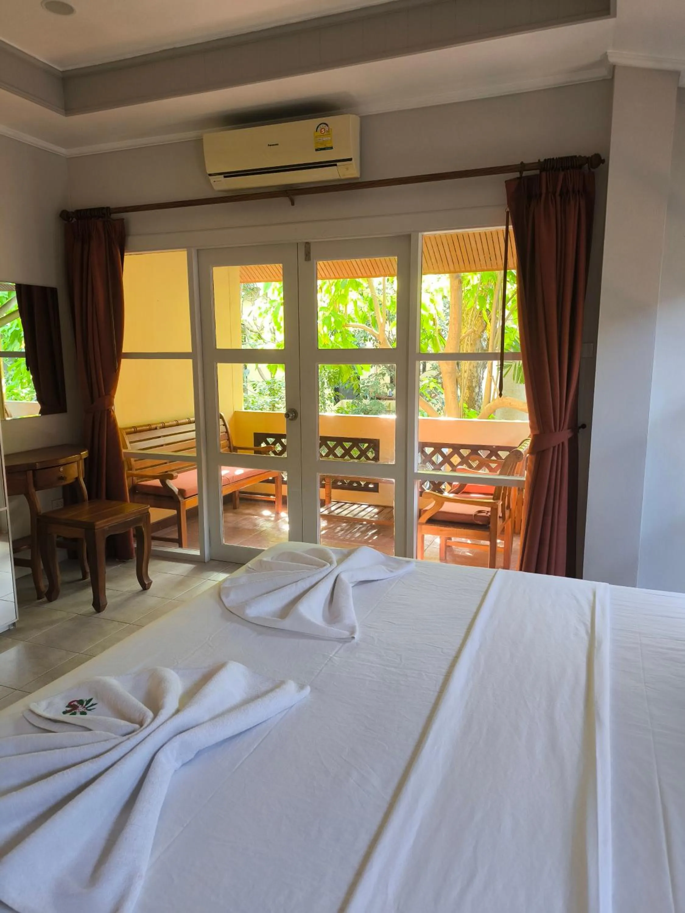 Bed in Samui Green Life