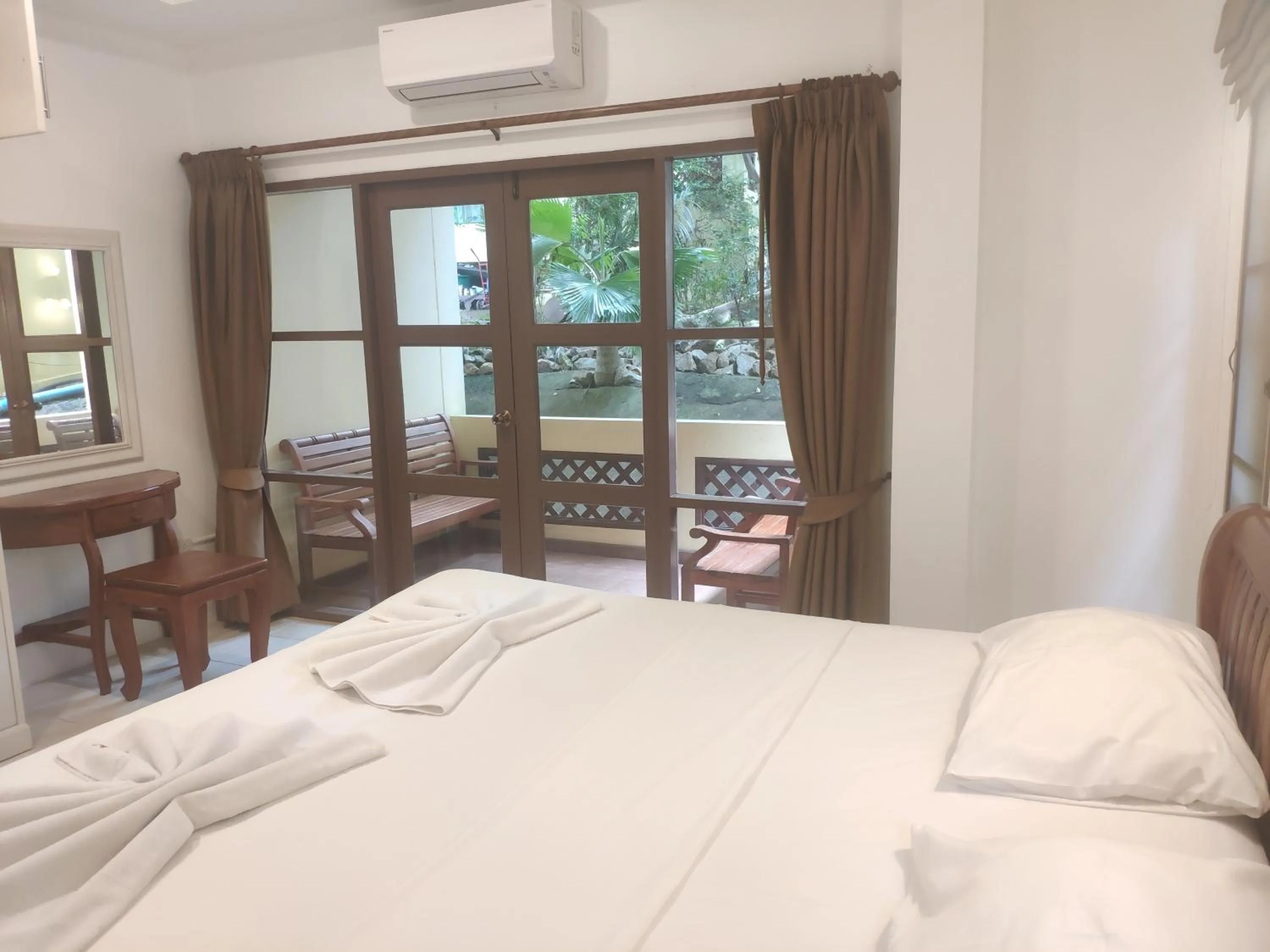 Bed in Samui Green Life